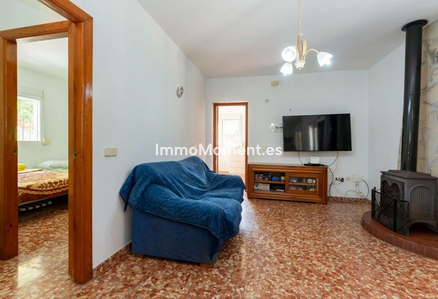 Resale - Country house - Inland  - Coín