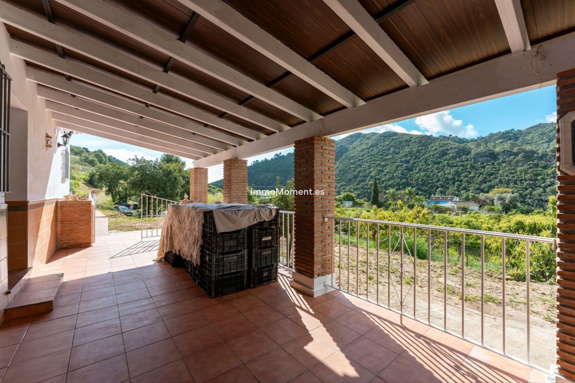 Resale - Country house - Inland  - Coín