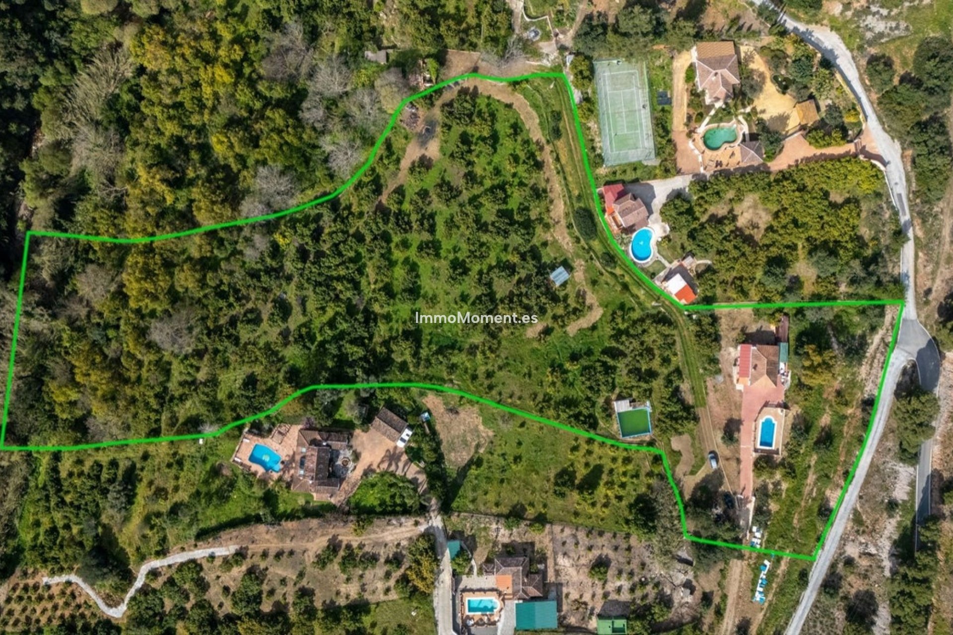 Resale - Country house - Inland  - Coín