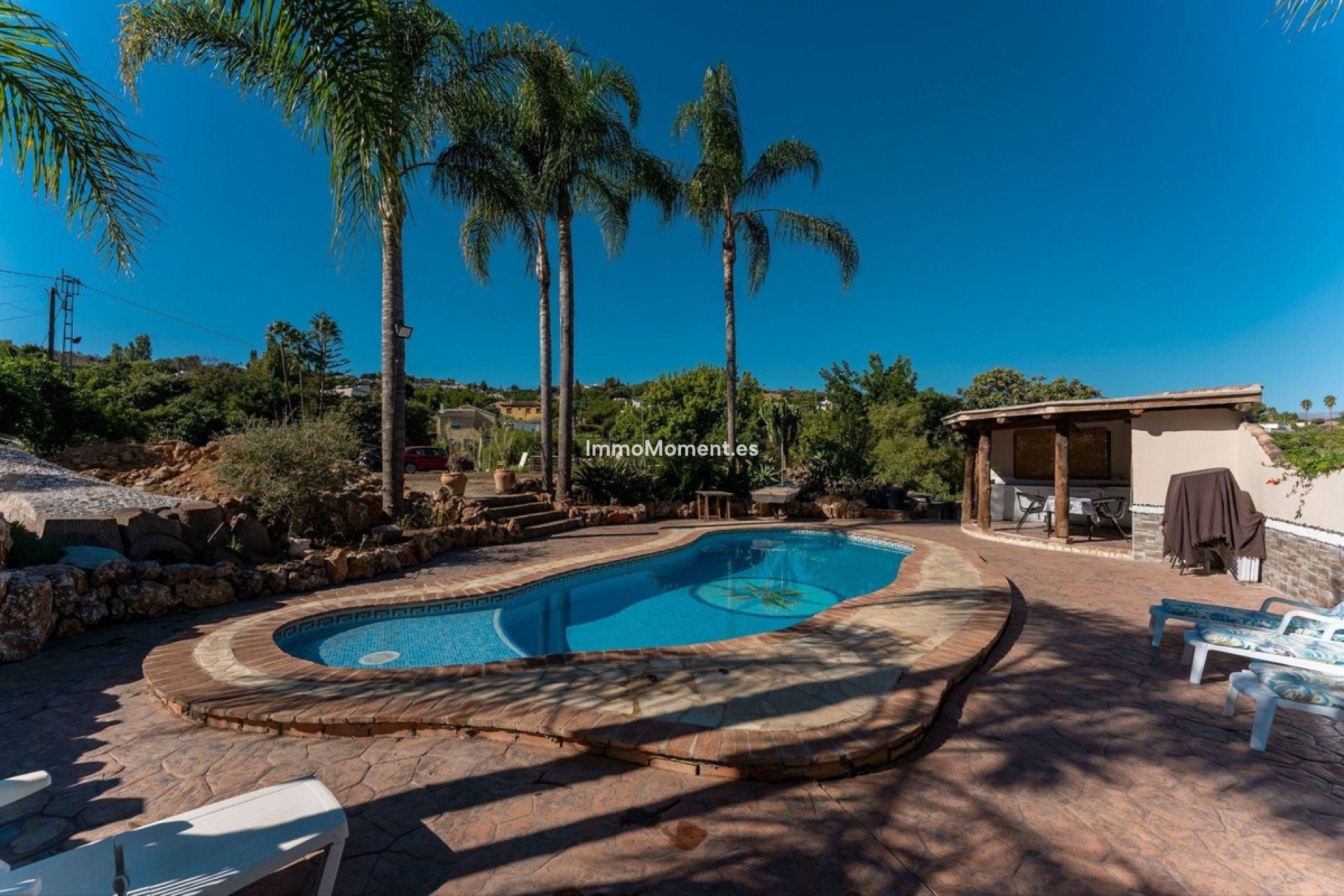 Resale - Country house - Inland  - Coín