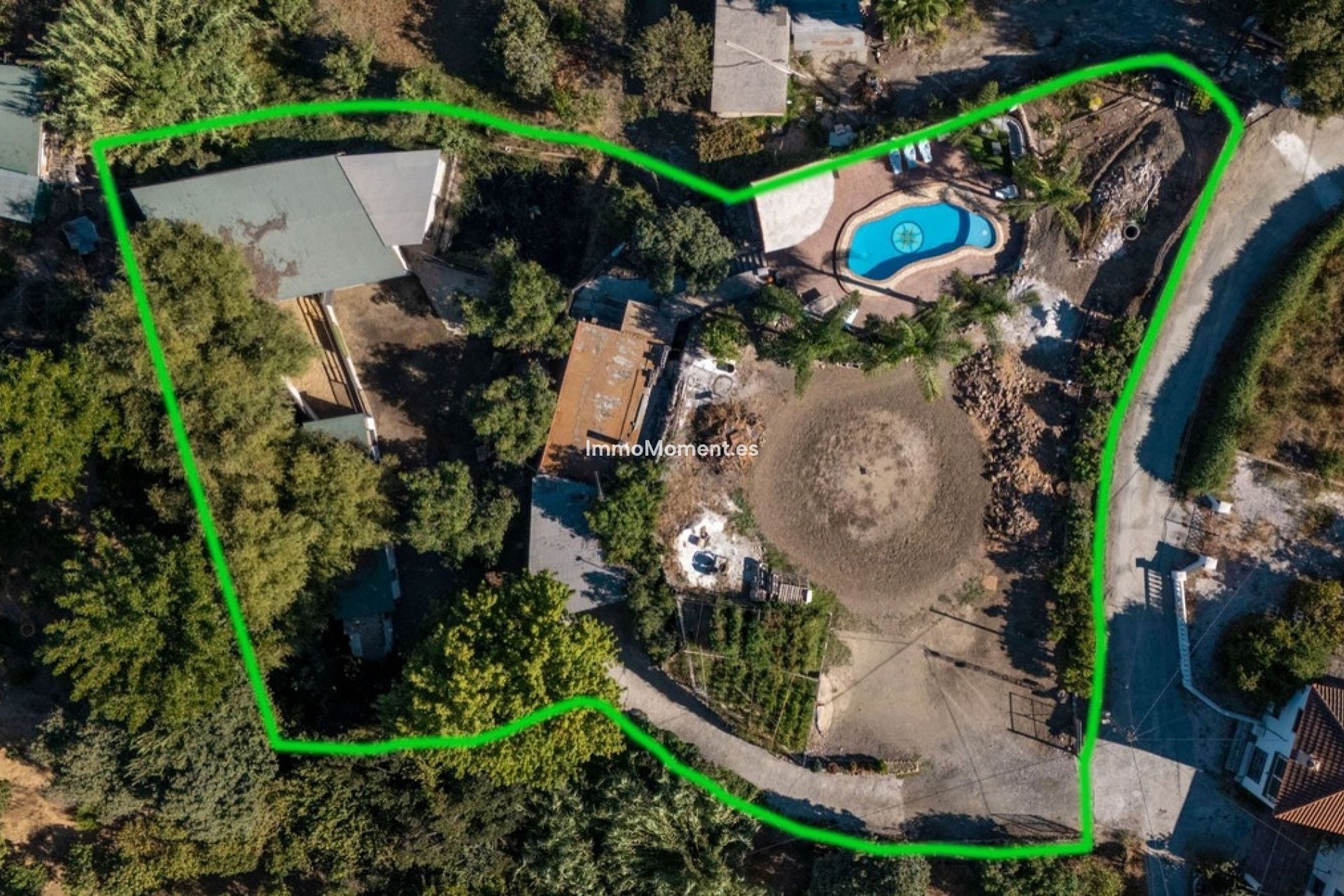 Resale - Country house - Inland  - Coín