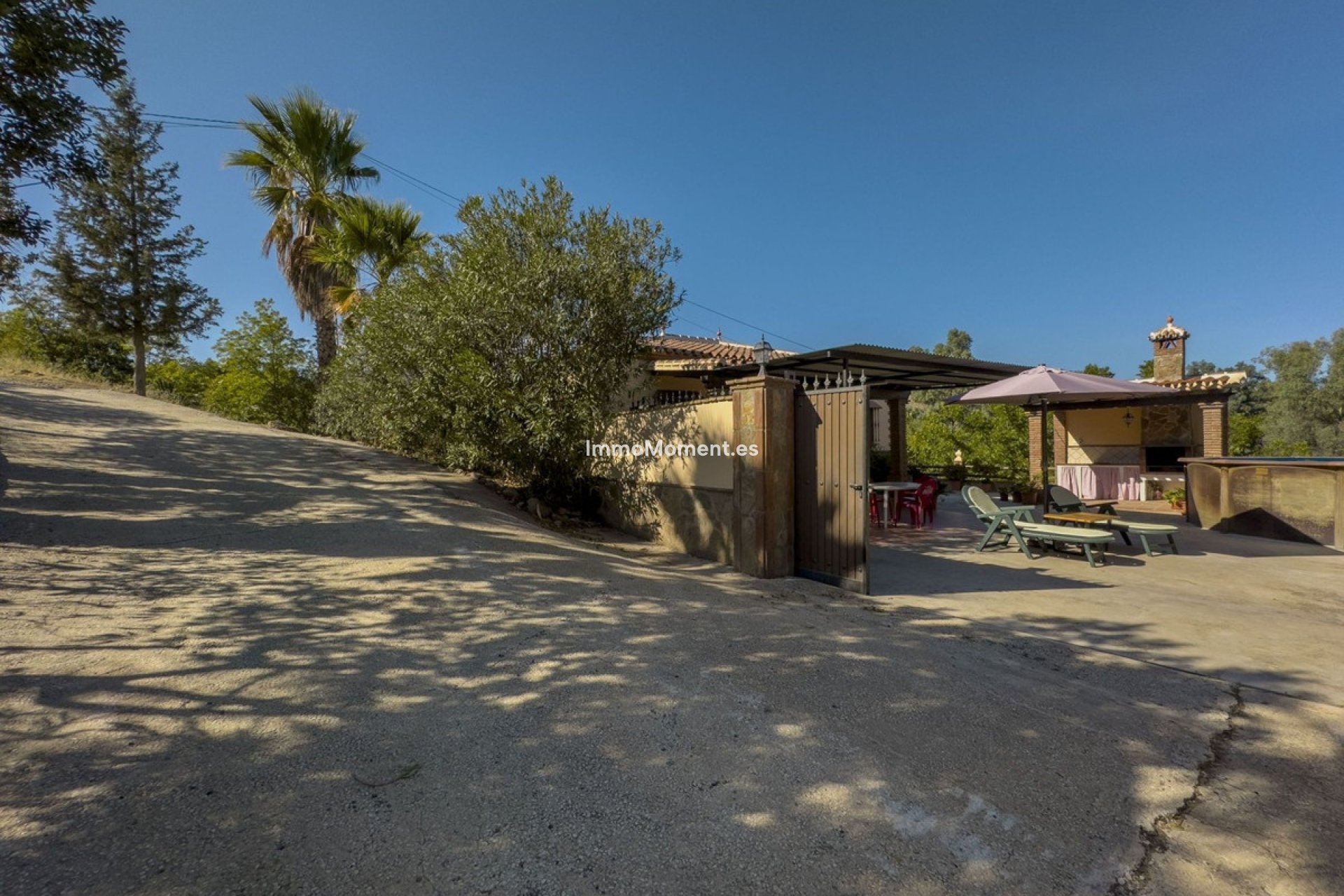 Resale - Country house - Inland  - Coín