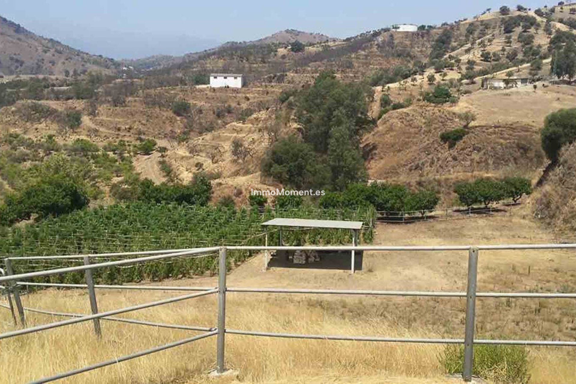 Resale - Country house - Inland  - Coín