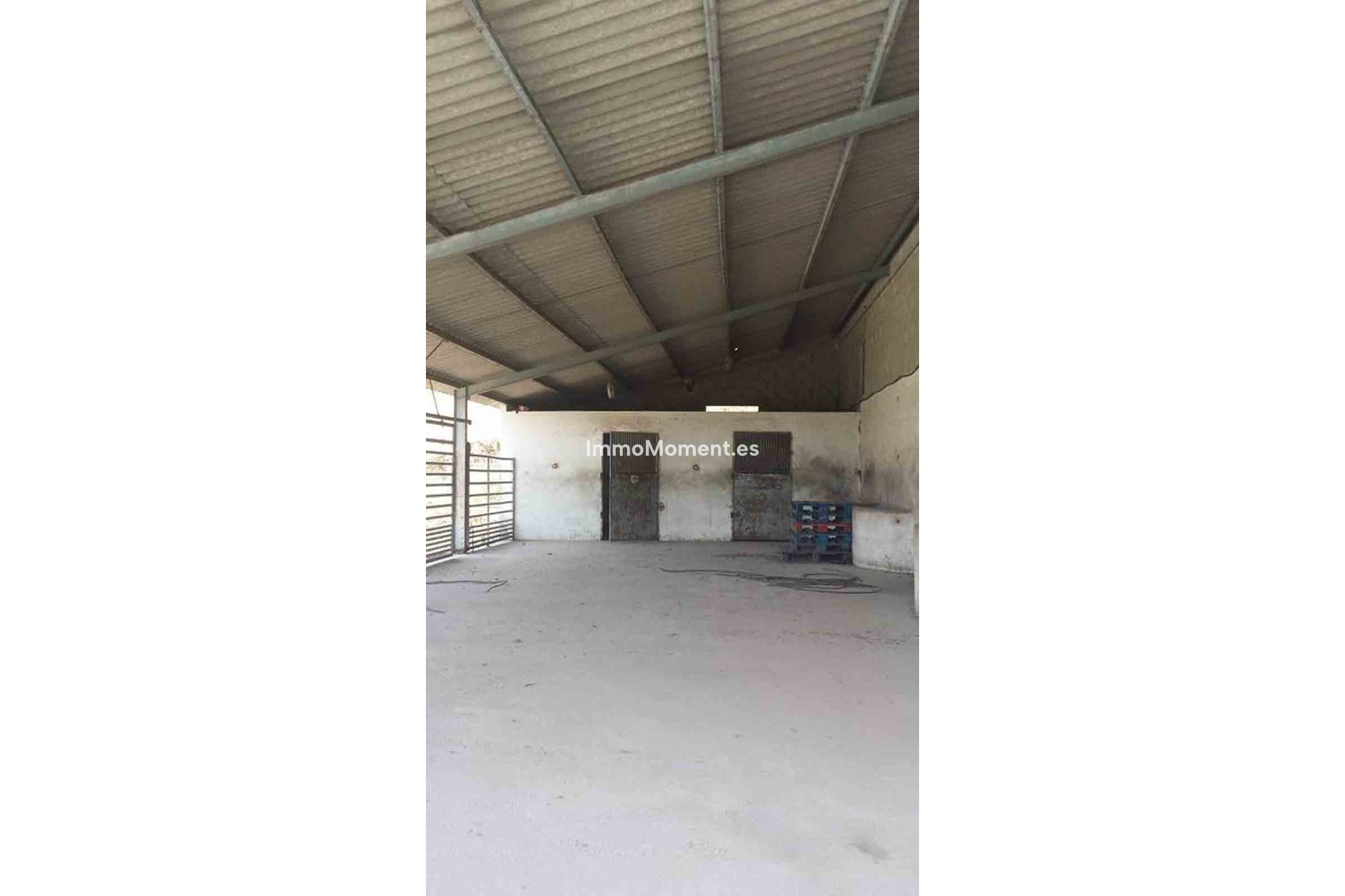 Resale - Country house - Inland  - Coín