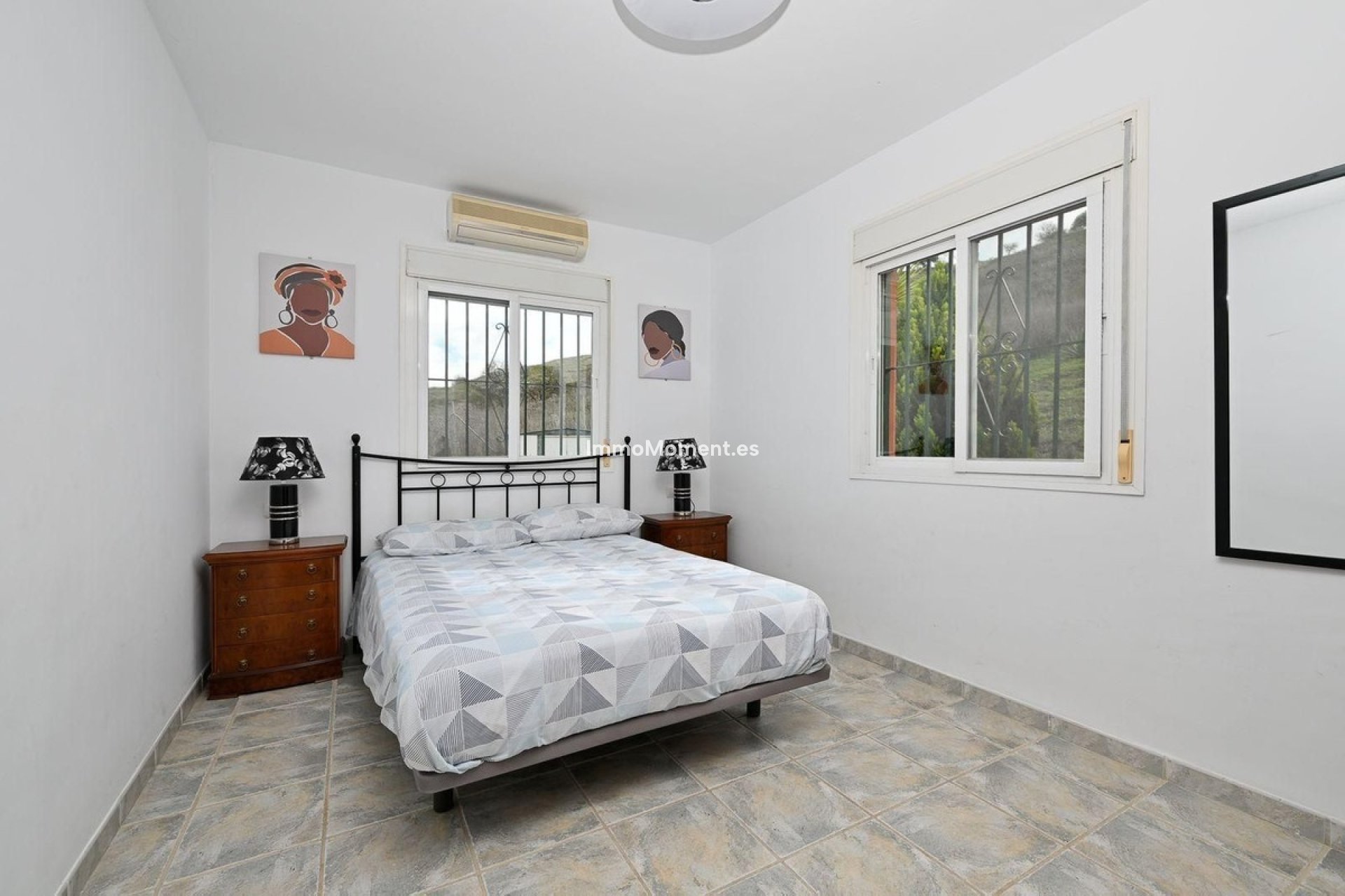 Resale - Country house - Inland  - Coín