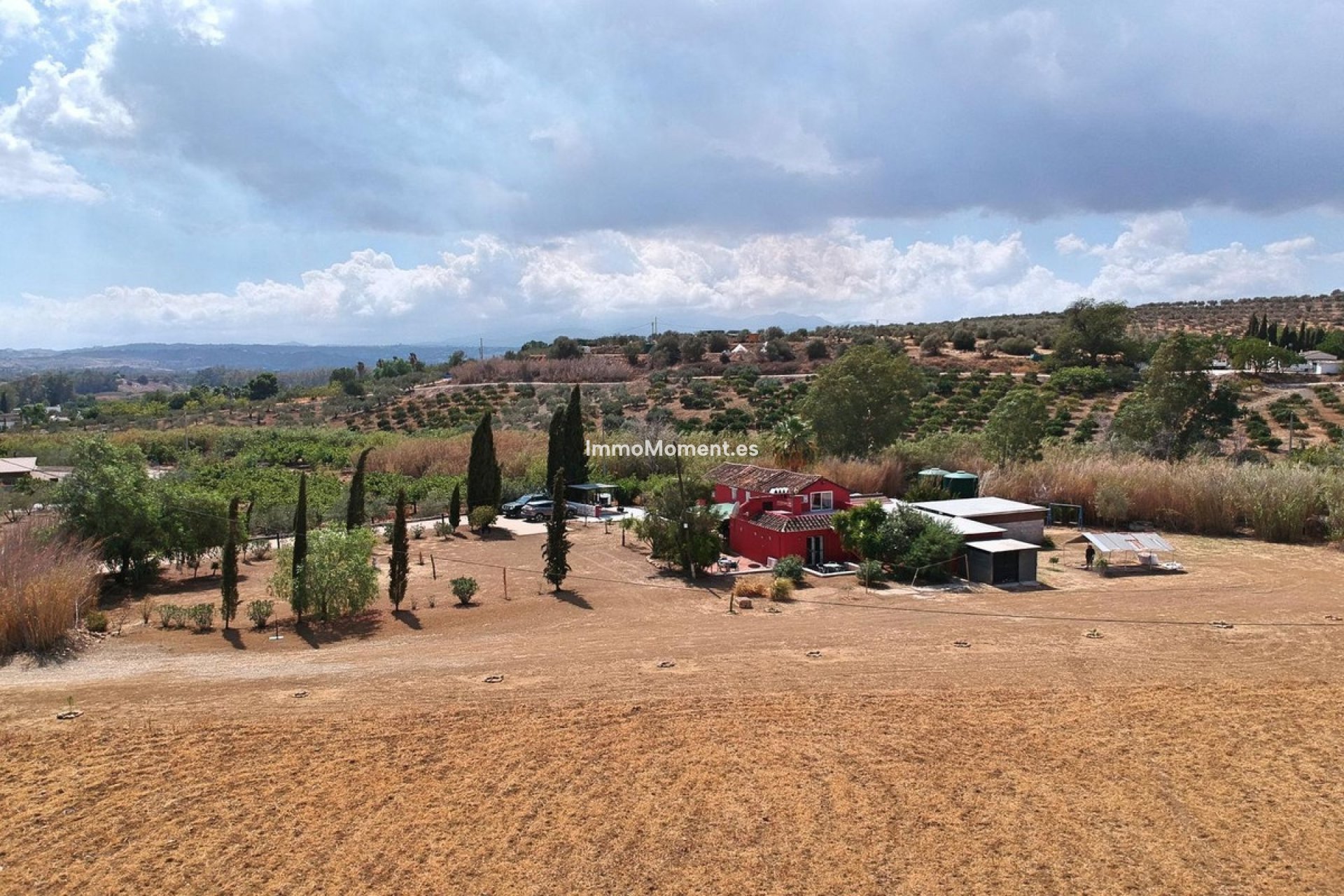 Resale - Country house - Inland  - Coín