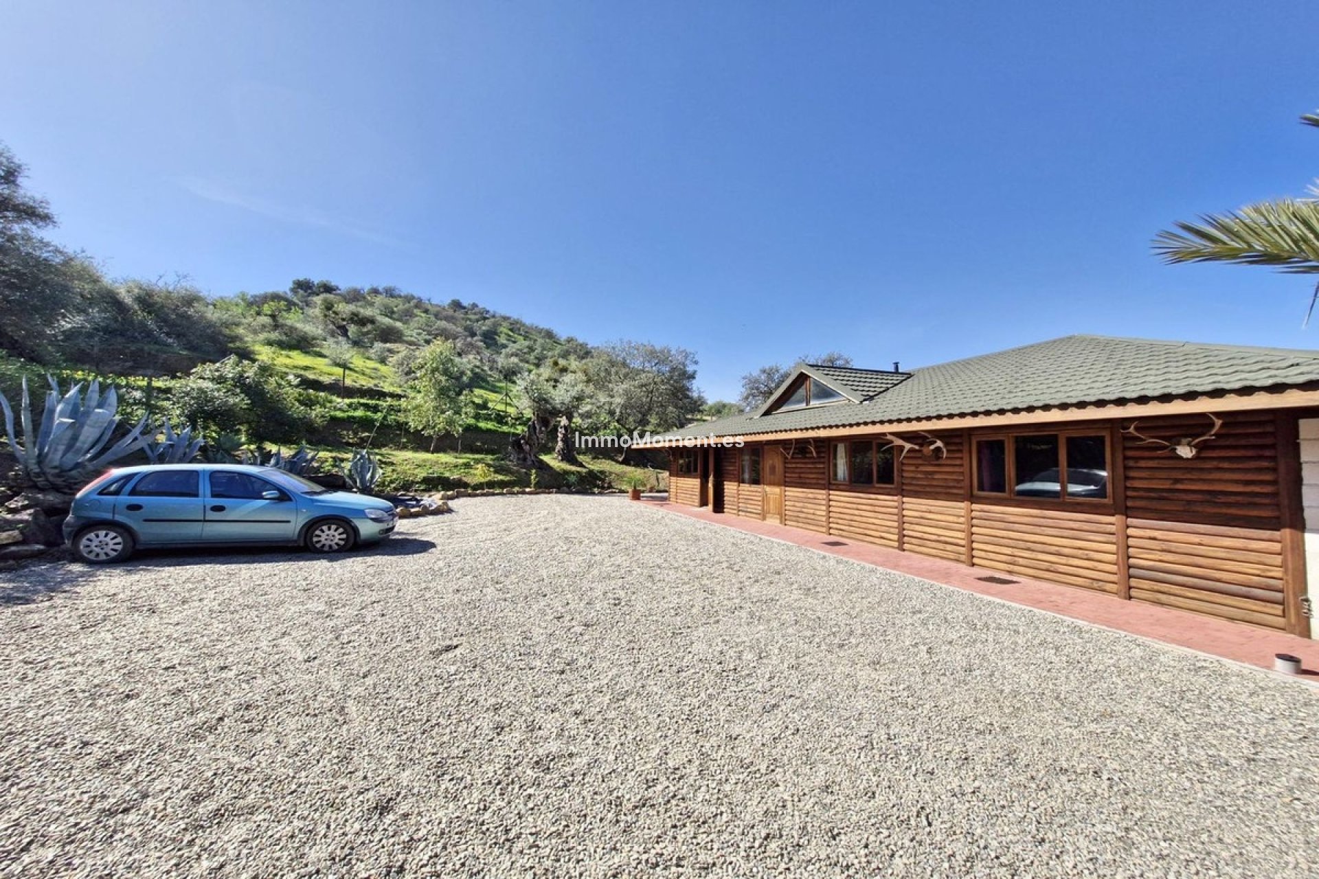 Resale - Country house - Inland  - Coín