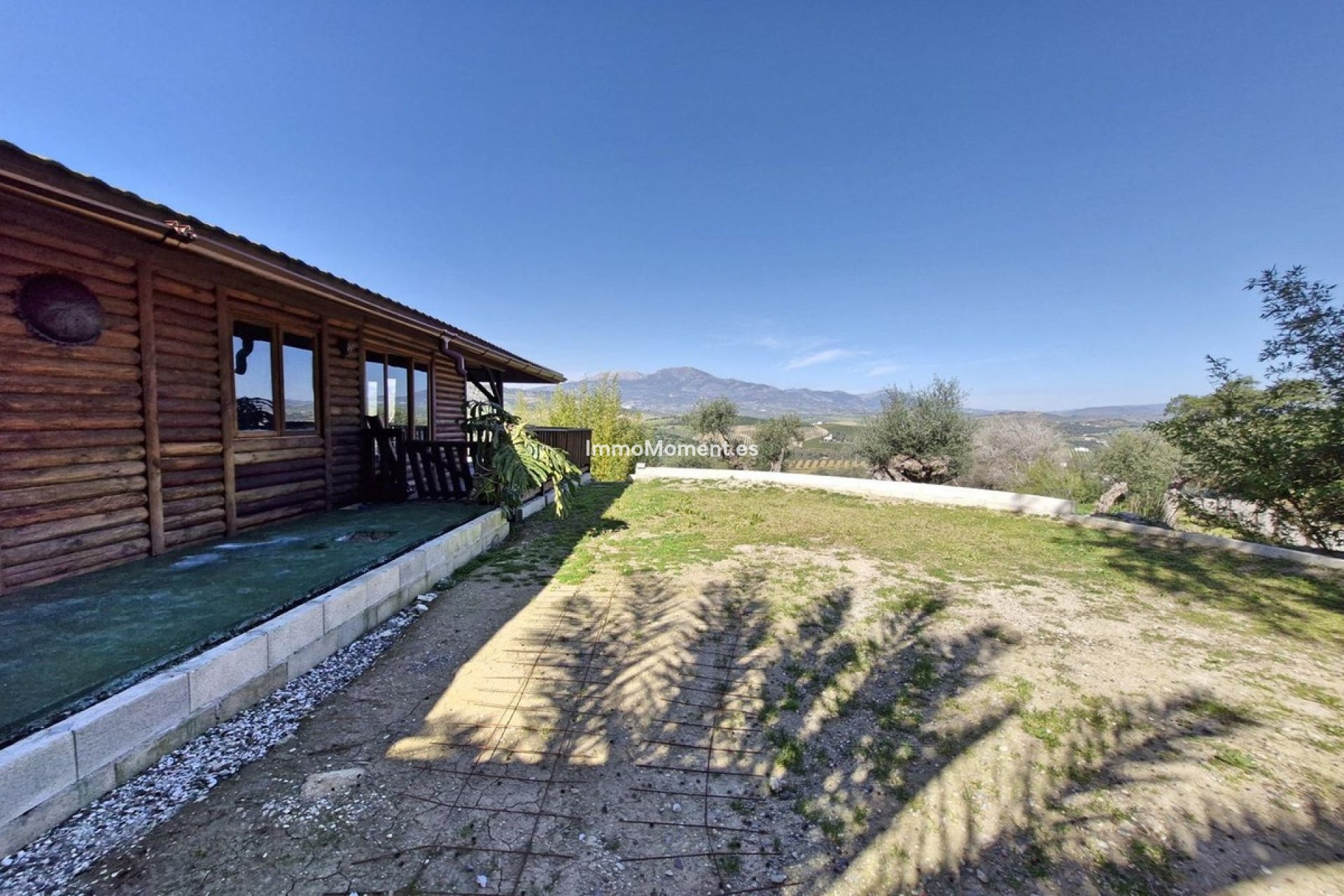 Resale - Country house - Inland  - Coín