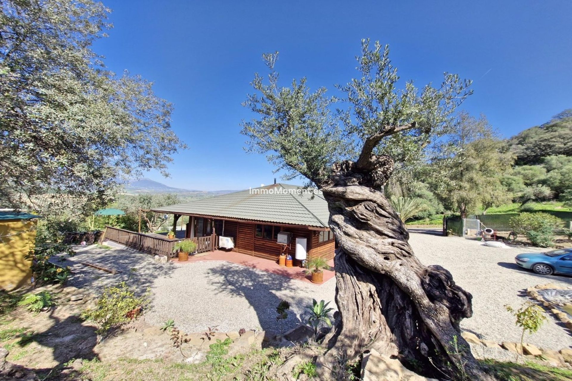 Resale - Country house - Inland  - Coín