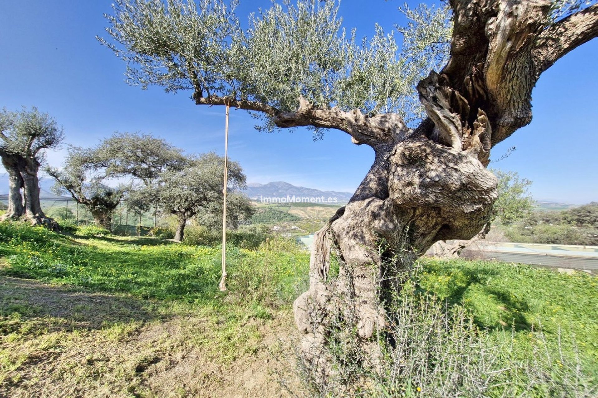 Resale - Country house - Inland  - Coín