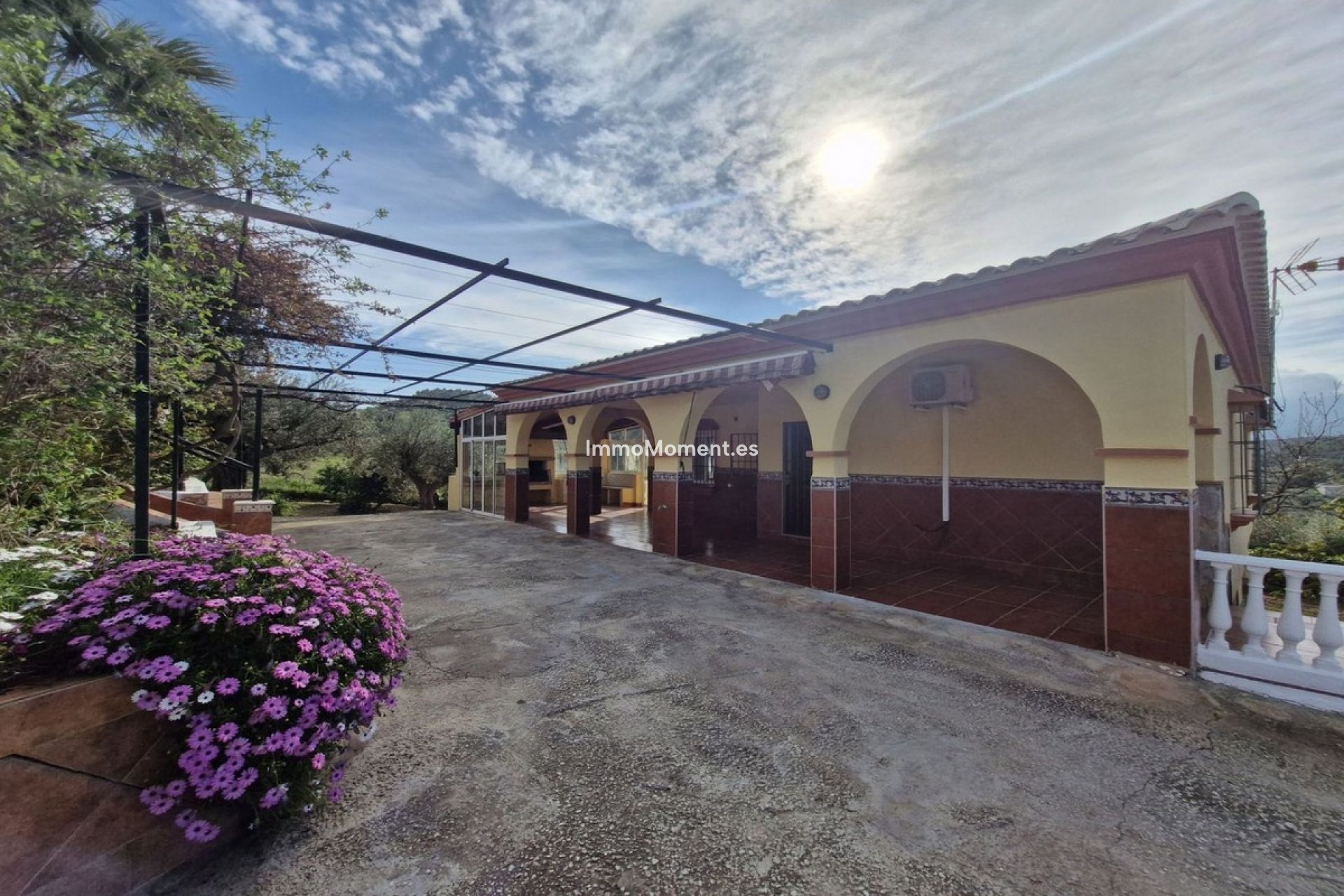 Resale - Country house - Inland  - Coín