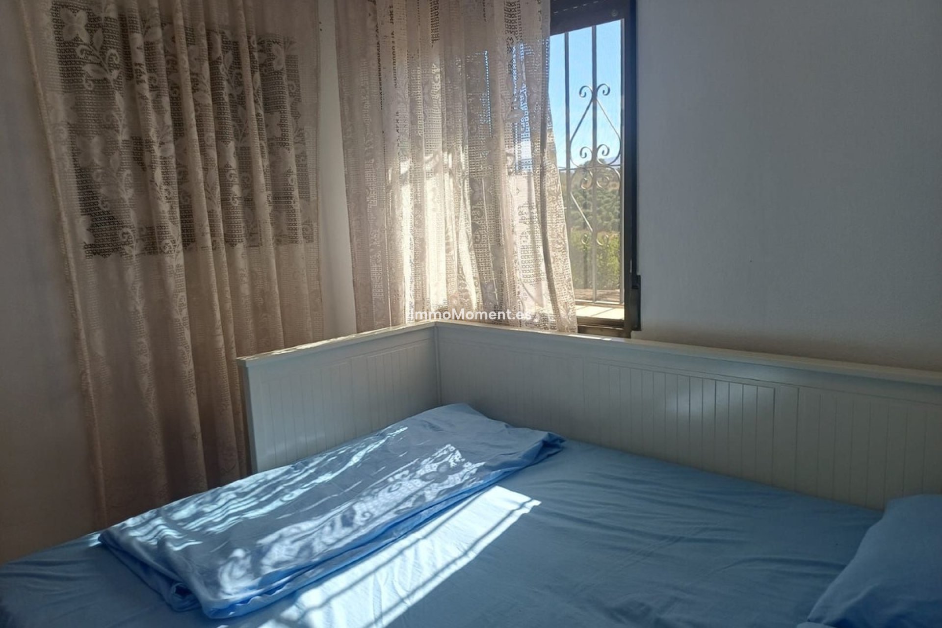 Resale - Country house - Inland  - Coín