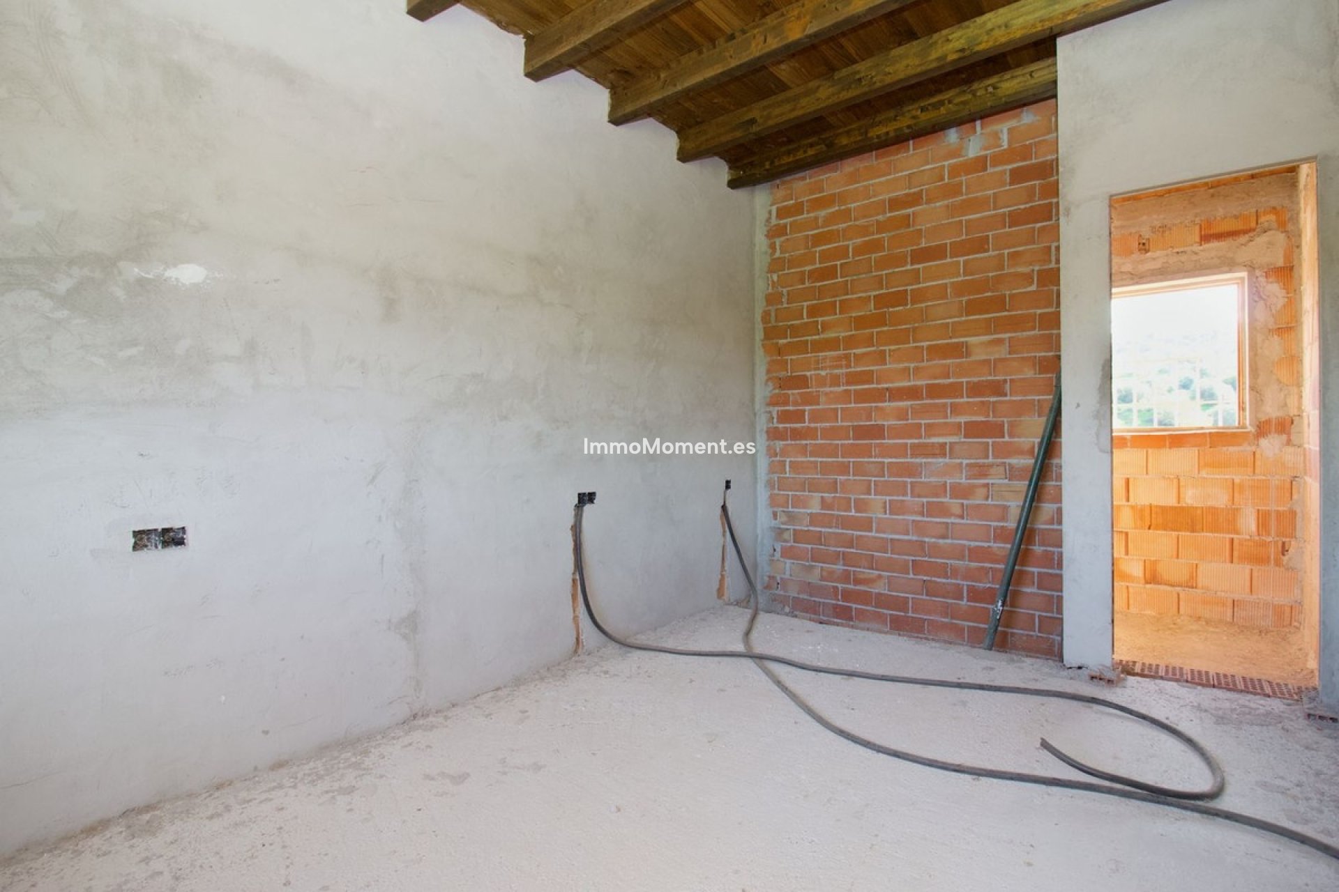 Resale - Country house - Inland  - Coín