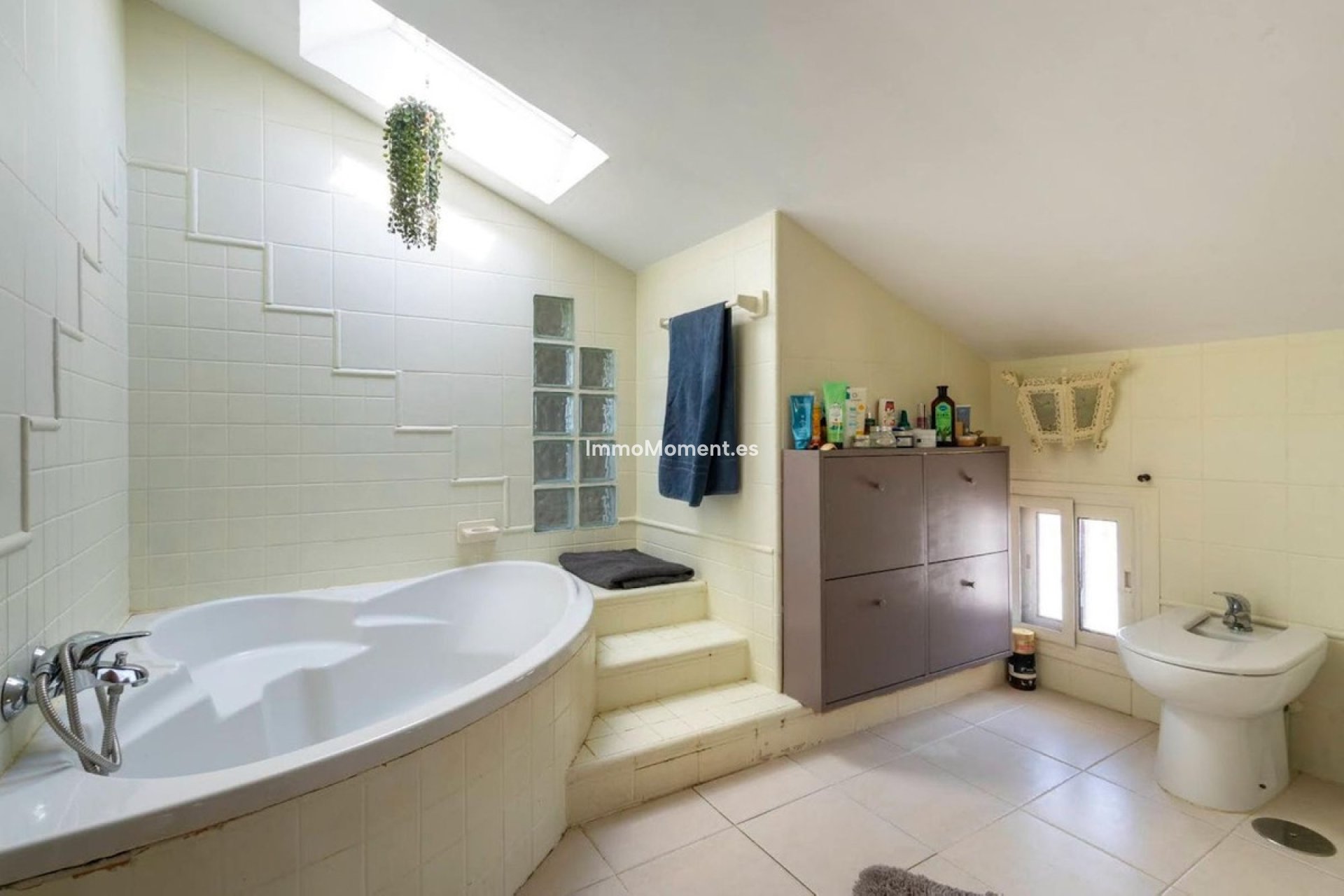 Resale - Country house - Inland  - Coín