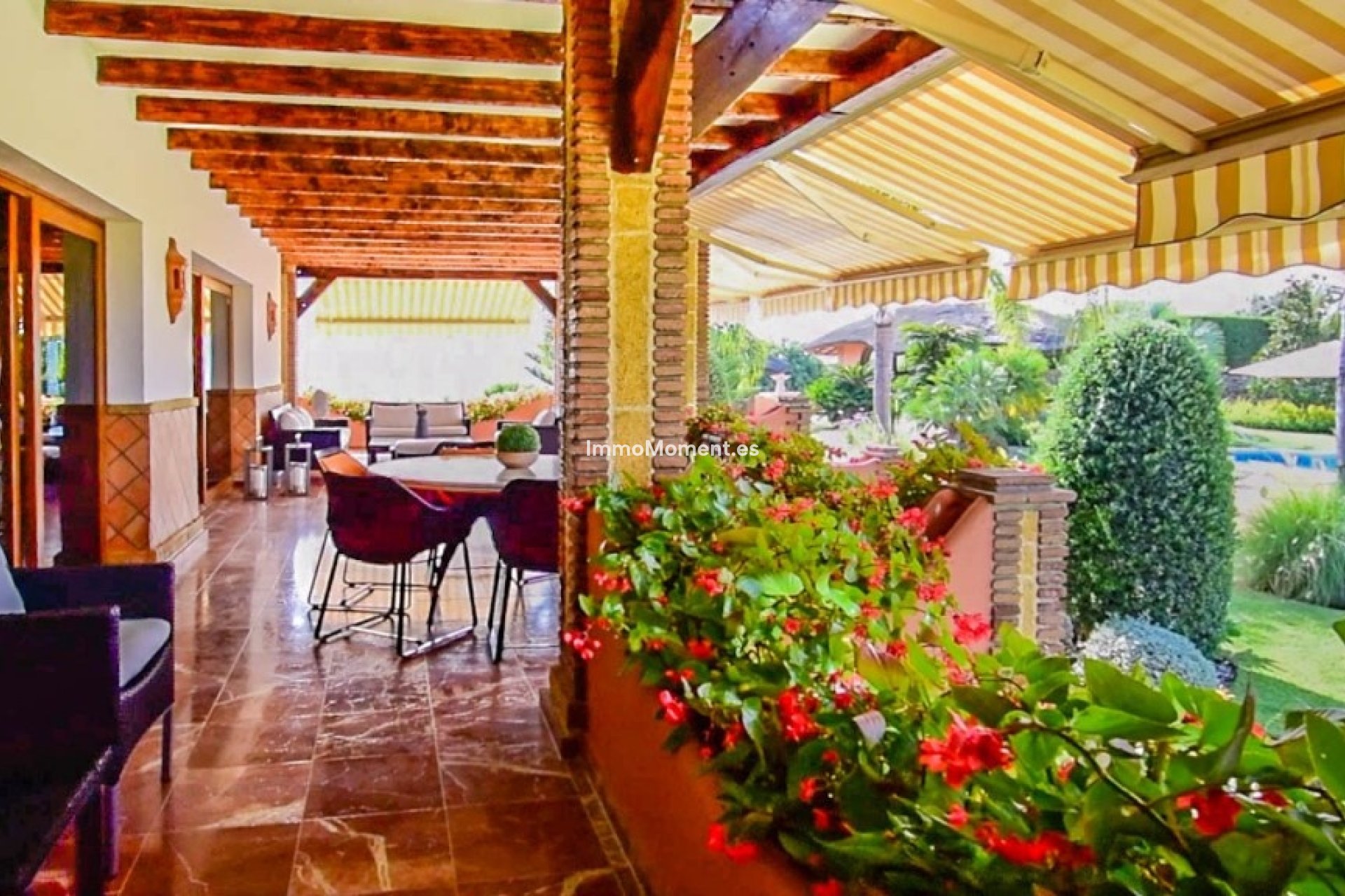 Resale - Country house - Inland  - Coín