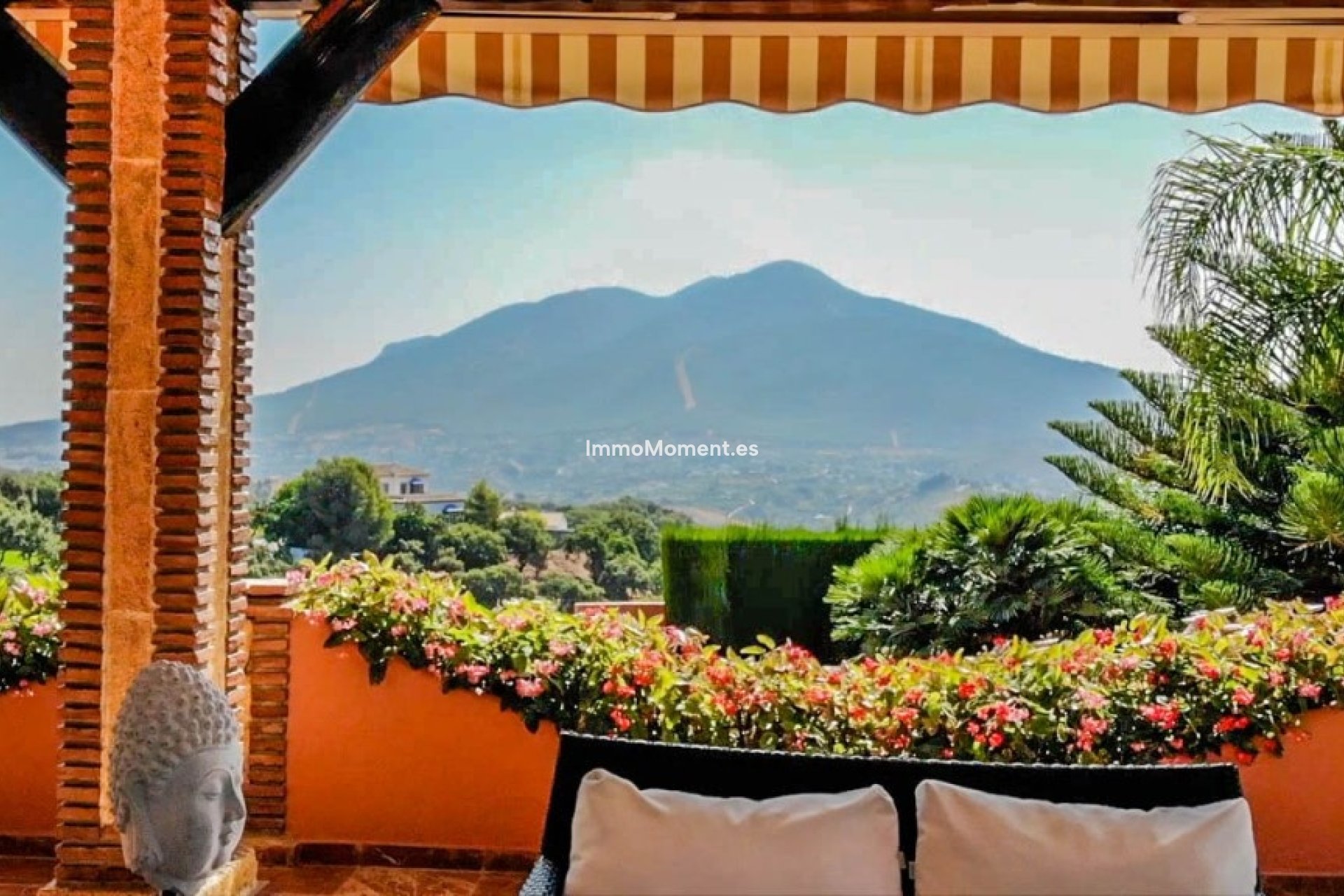 Resale - Country house - Inland  - Coín