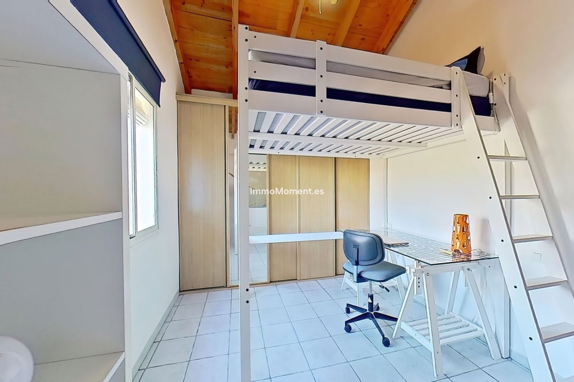 Resale - Country house - Inland  - Coín