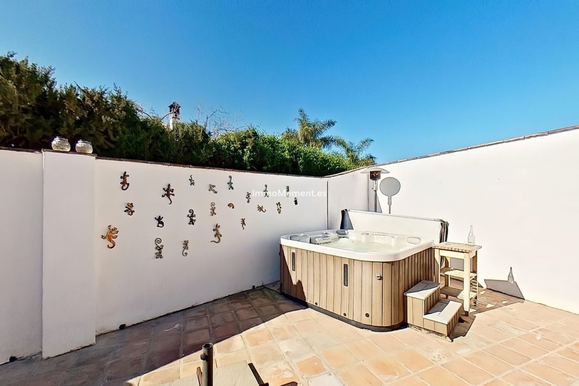 Resale - Country house - Inland  - Coín