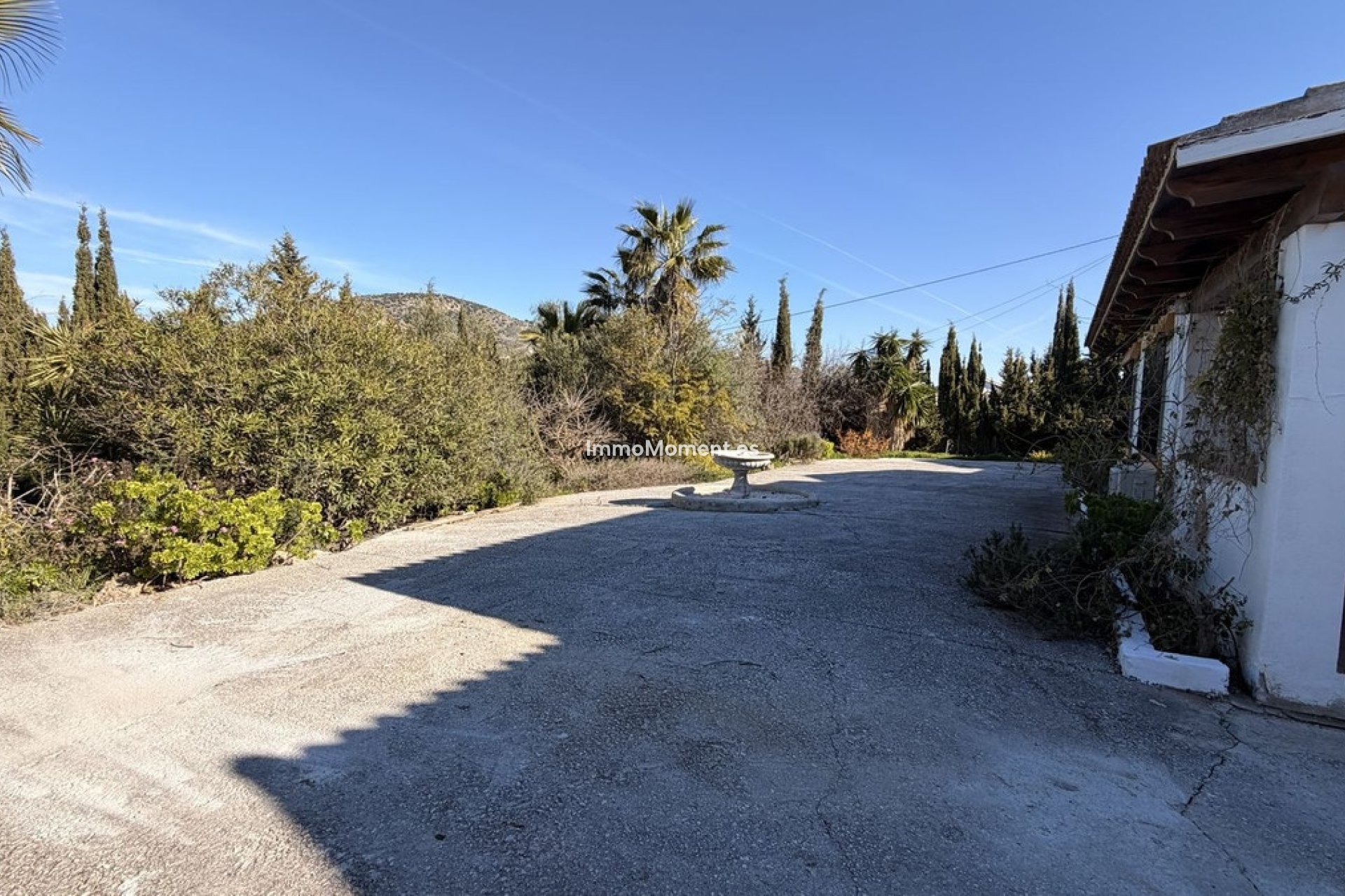 Resale - Country house - Inland  - Coín