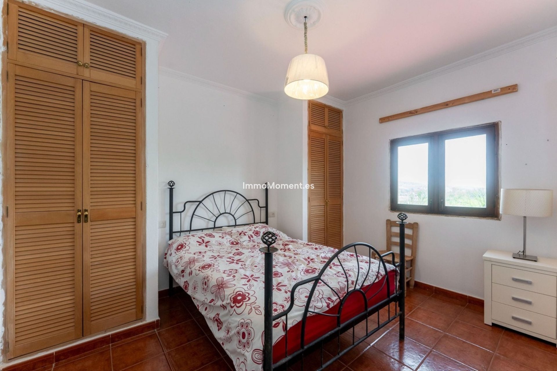 Resale - Country house - Inland  - Coín