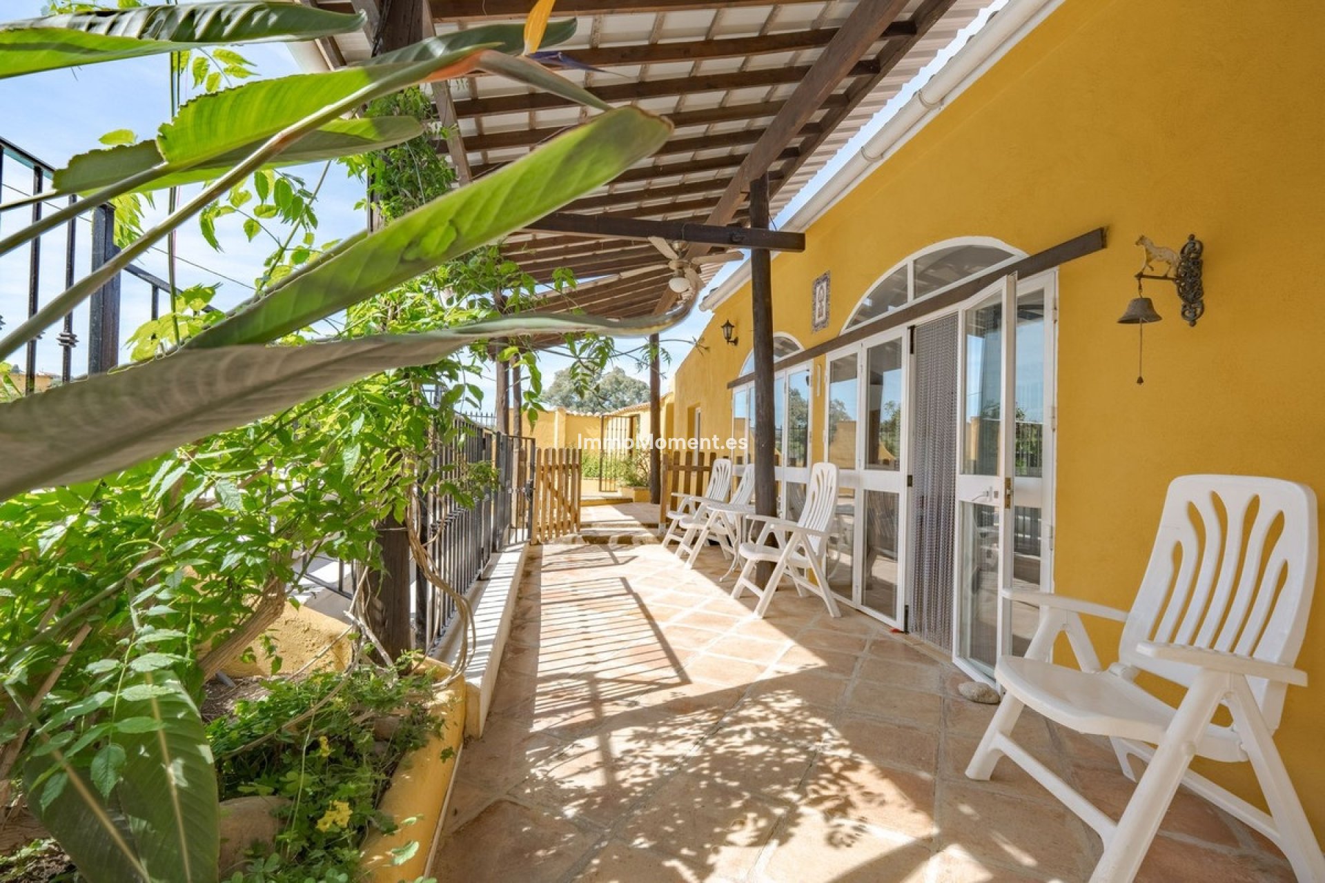 Resale - Country house - Inland  - Coín