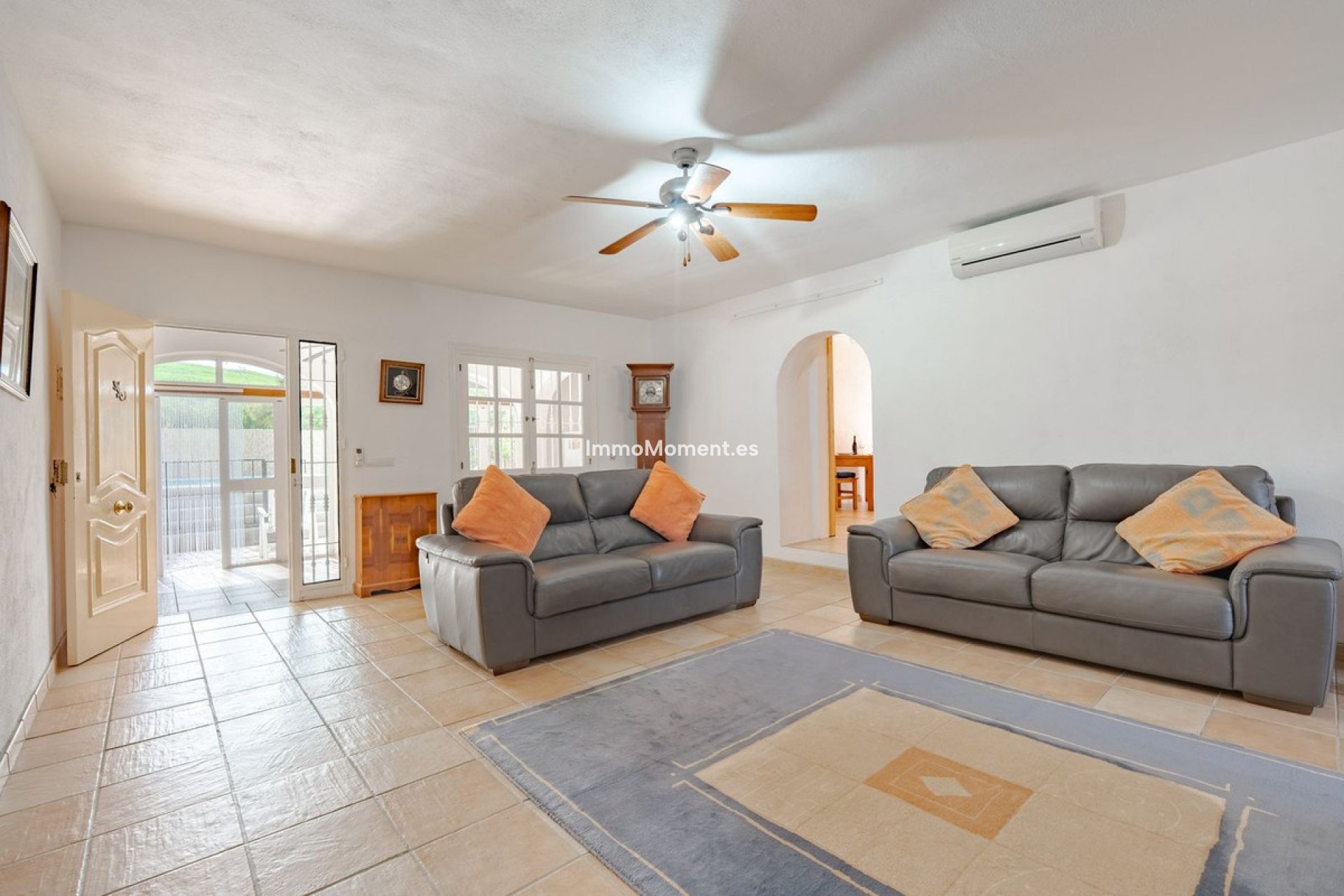 Resale - Country house - Inland  - Coín