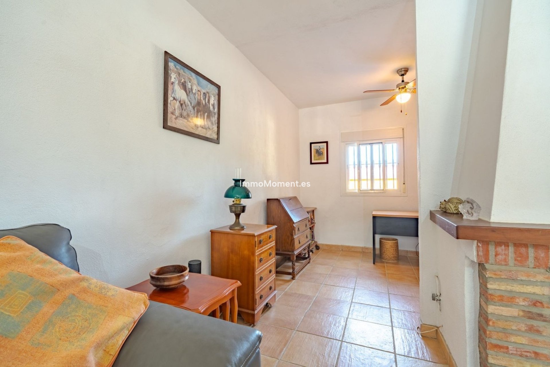 Resale - Country house - Inland  - Coín