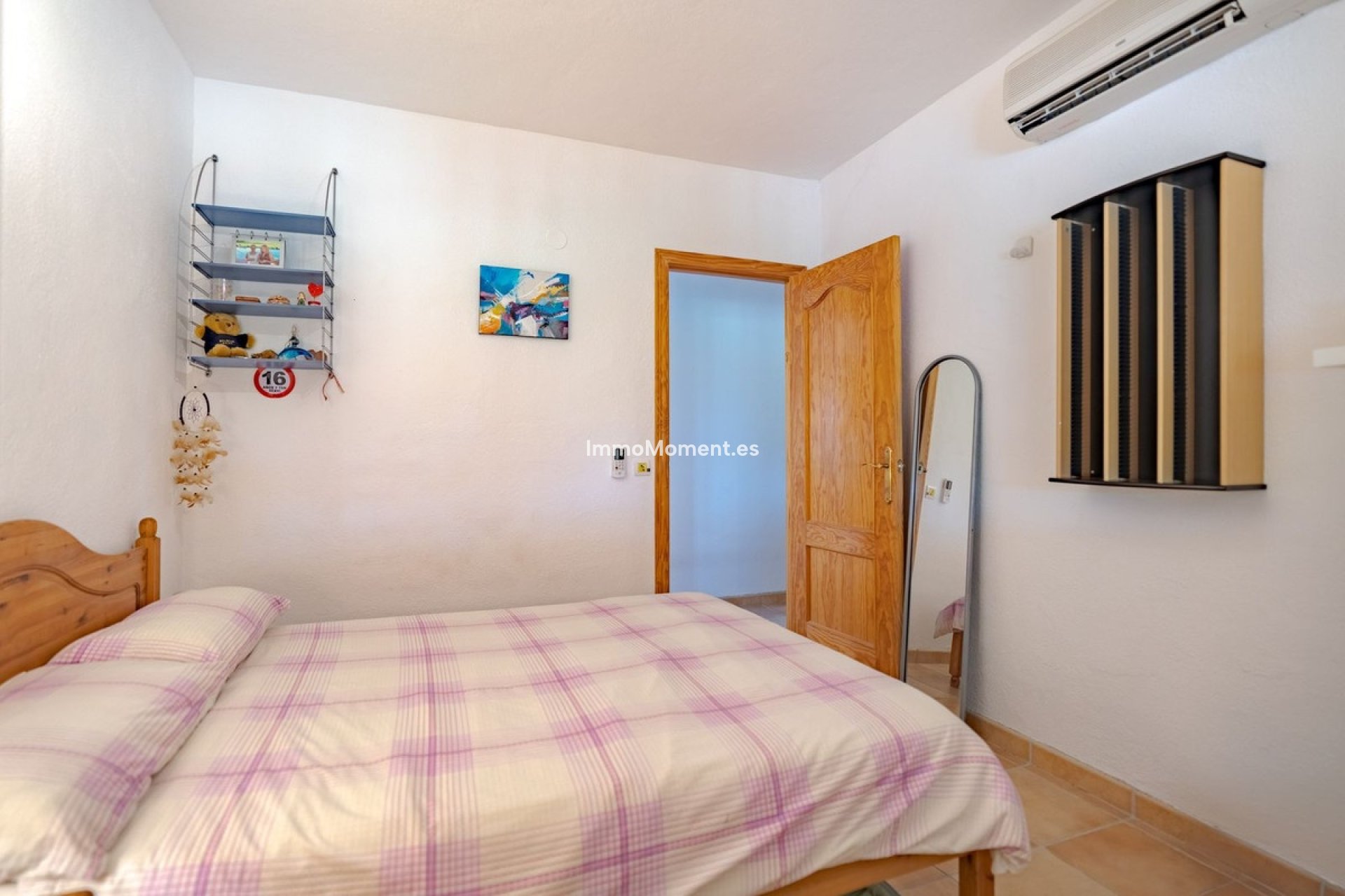 Resale - Country house - Inland  - Coín