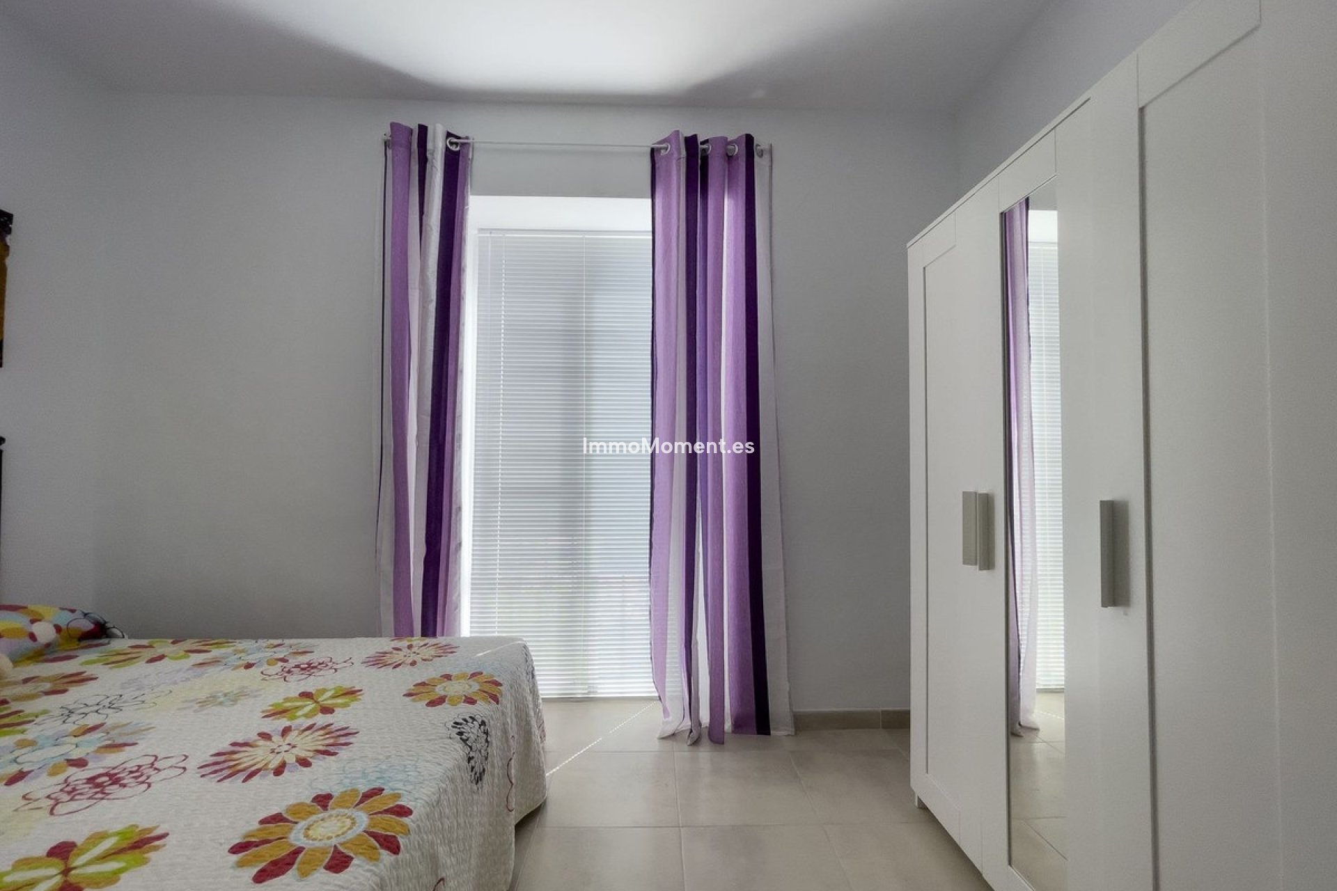 Resale - Country house - Inland  - Coín