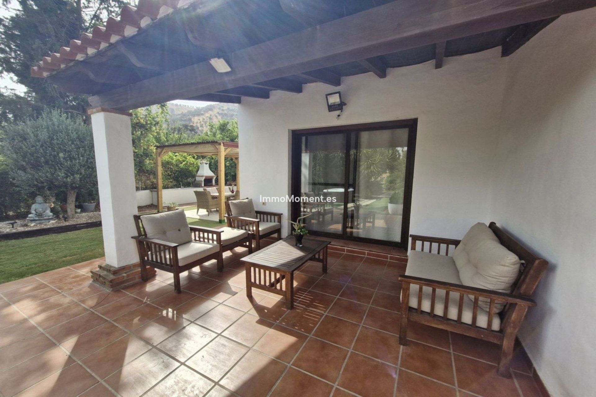 Resale - Country house - Inland  - Coín