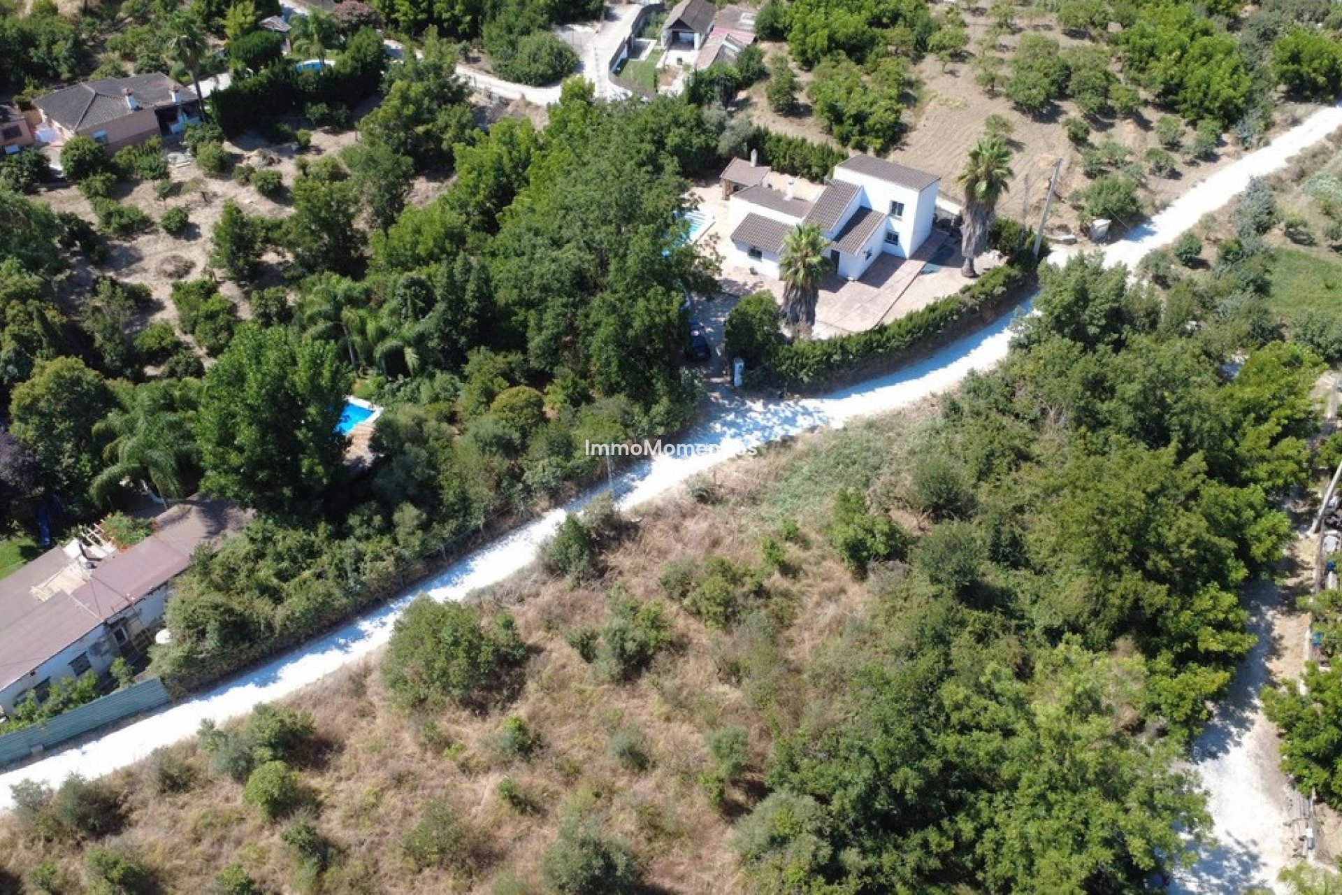 Resale - Country house - Inland  - Coín