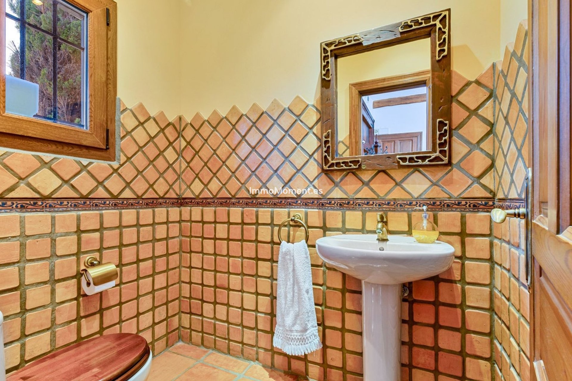 Resale - Country house - Inland  - Coín