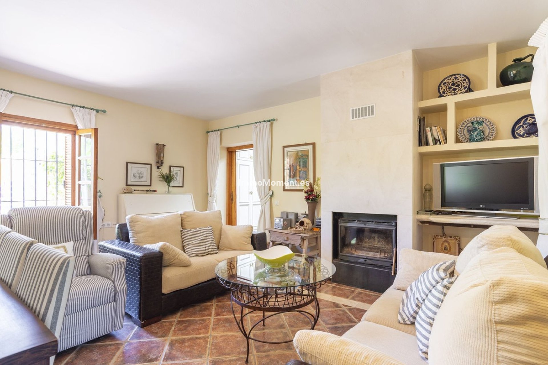 Resale - Country house - Inland  - Coín