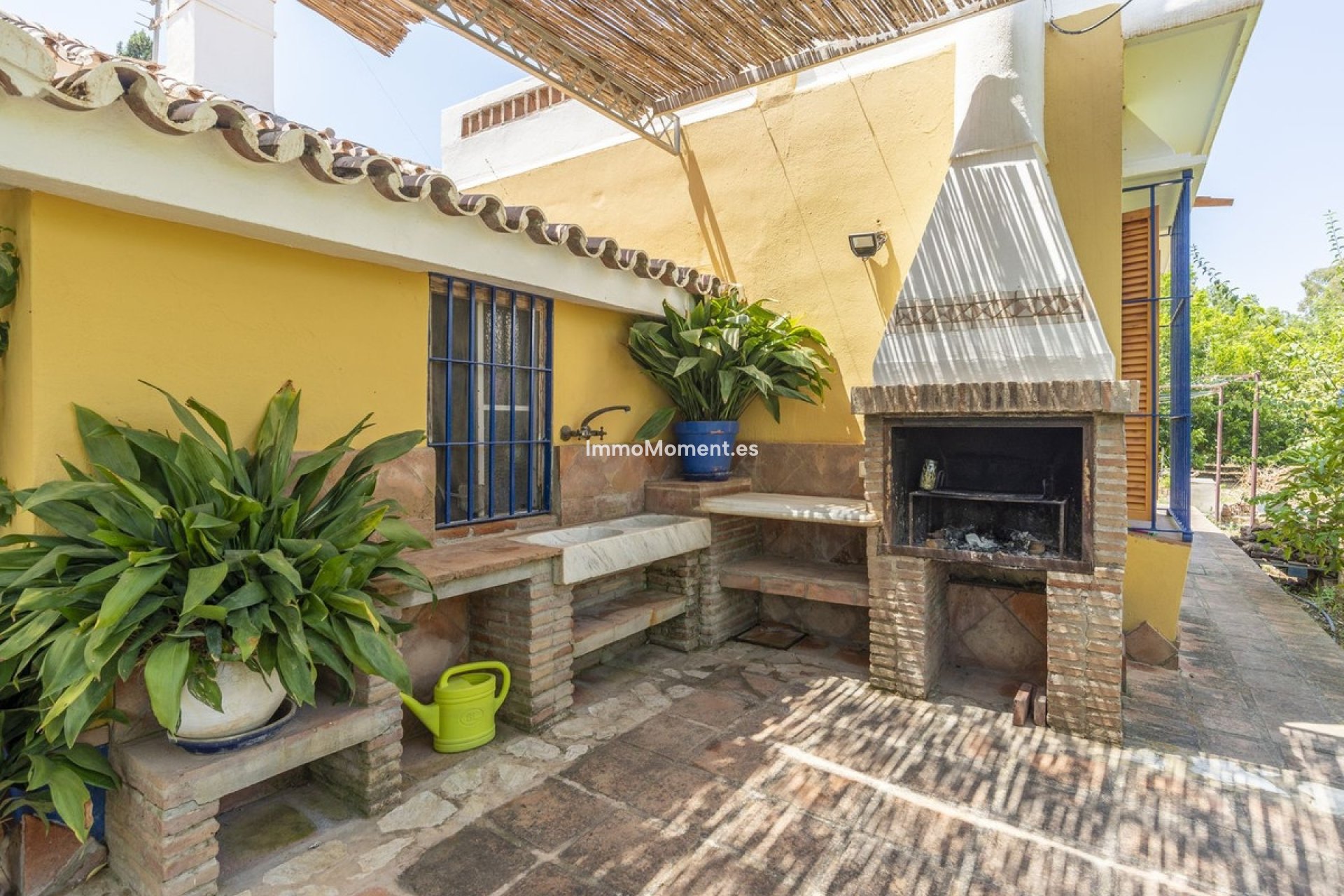Resale - Country house - Inland  - Coín