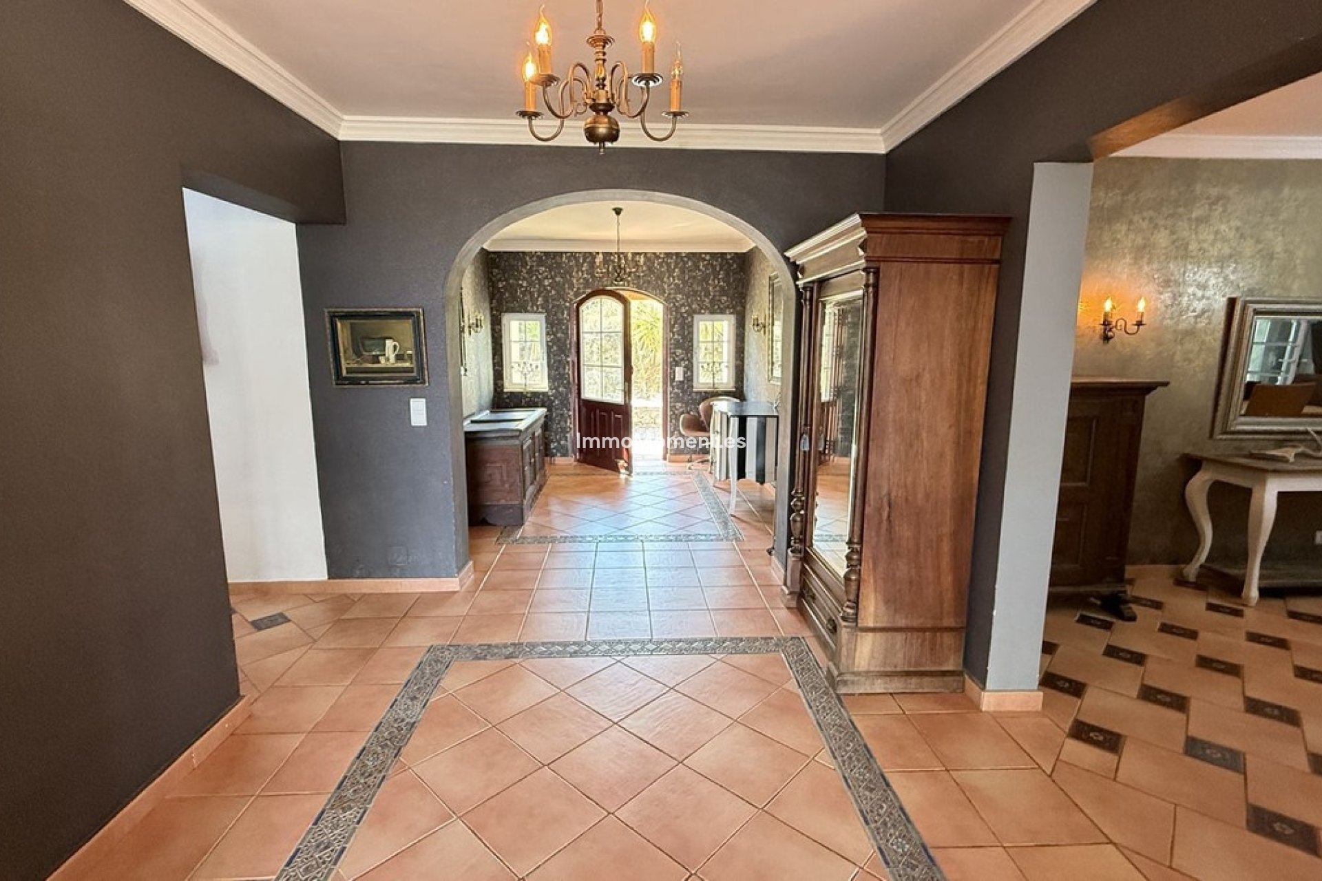 Resale - Country house - Inland  - Coín