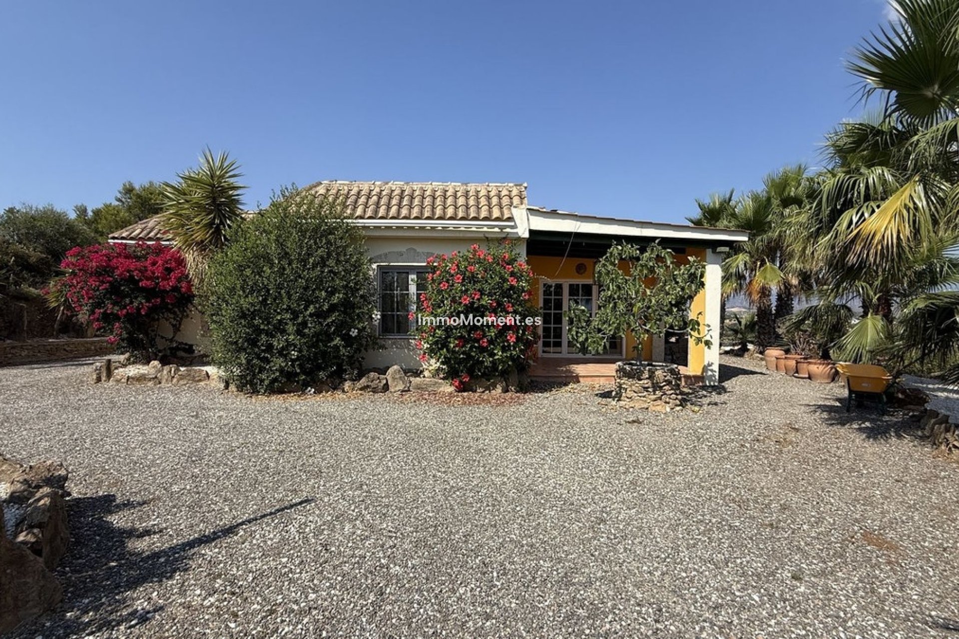Resale - Country house - Inland  - Coín