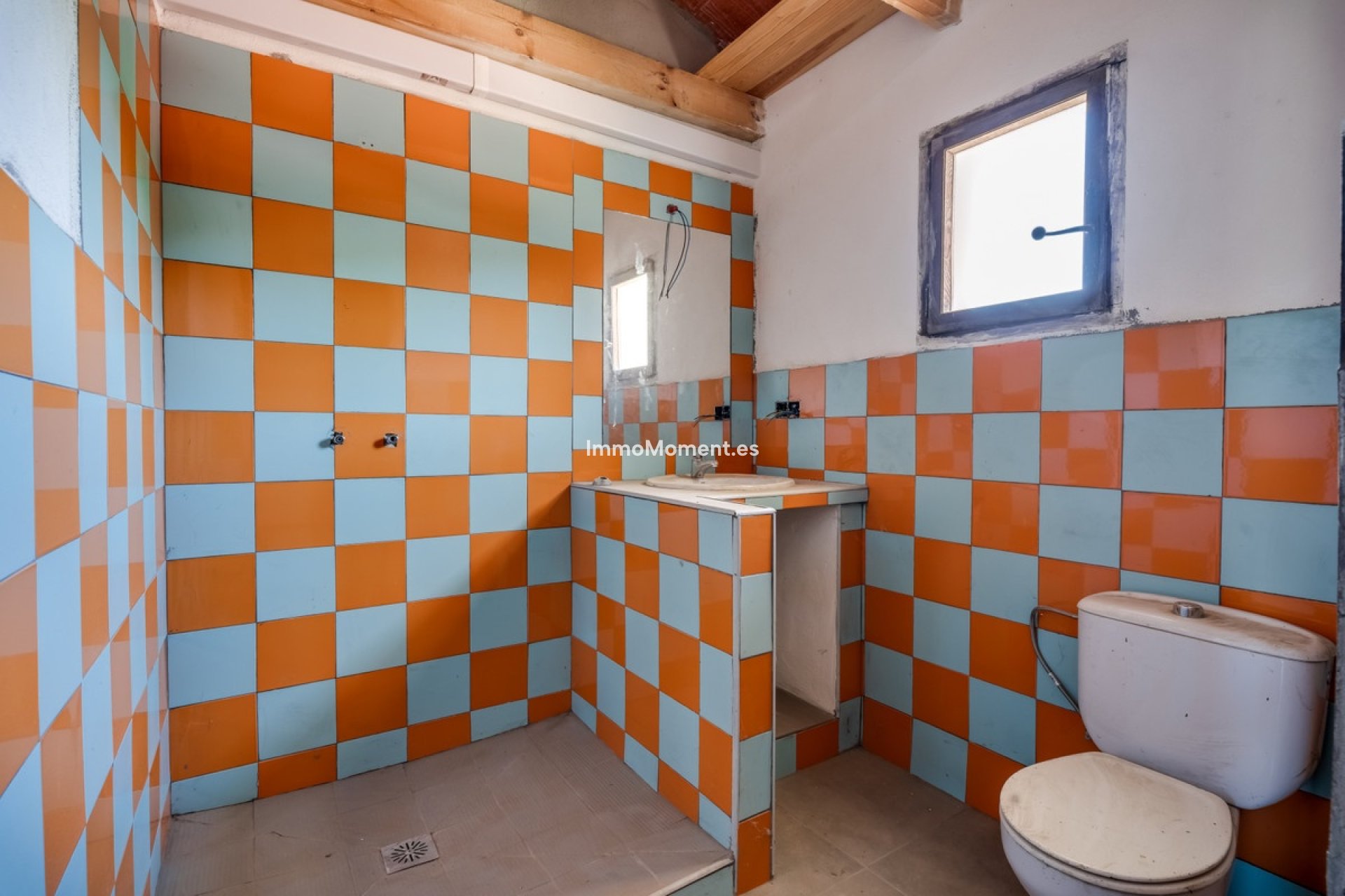 Resale - Country house - Inland  - Monda