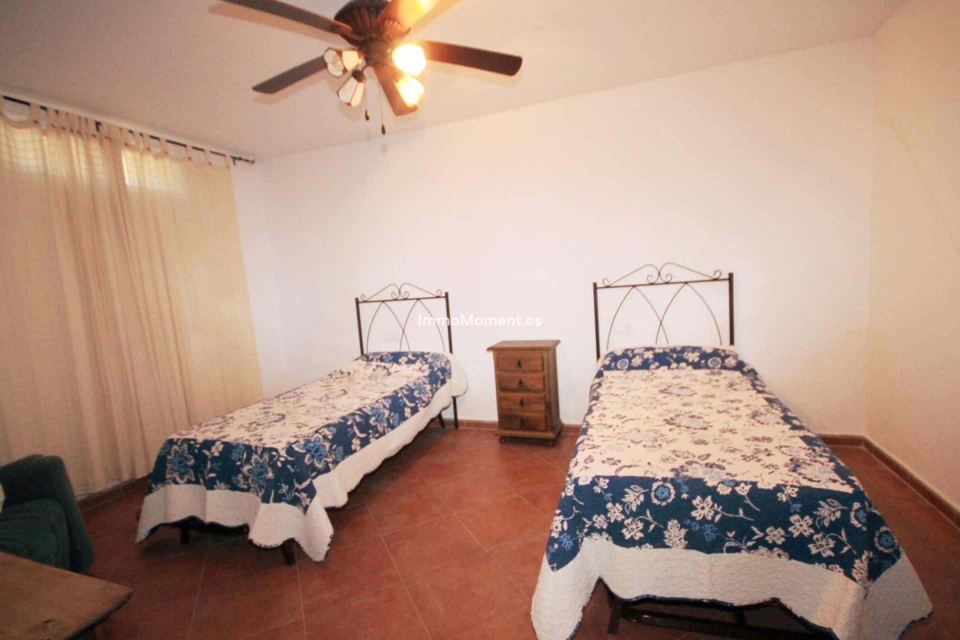 Resale - Country house - Inland  - Monda