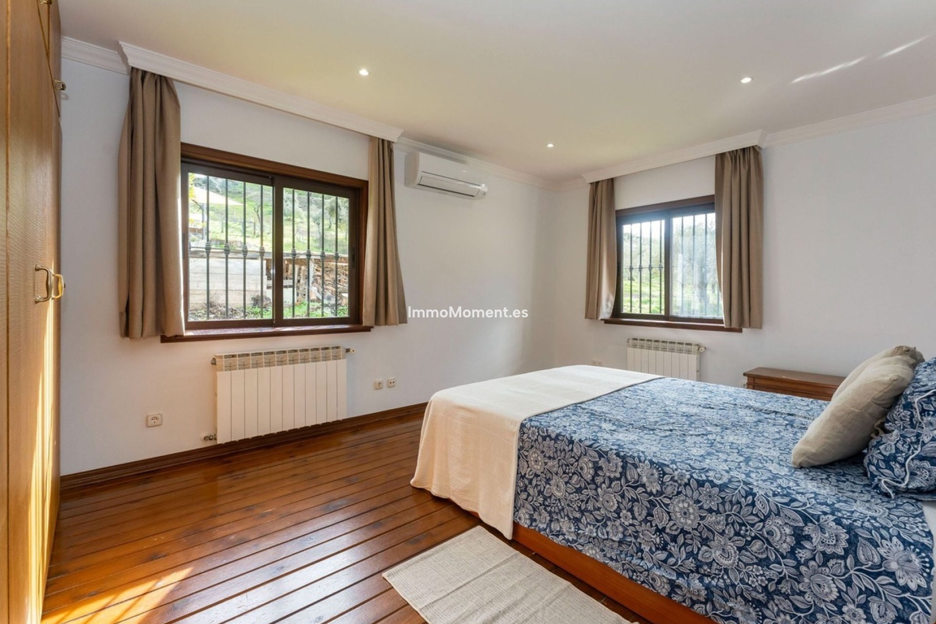 Resale - Country house - Inland  - Monda