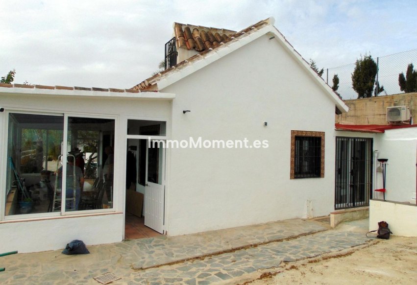 Resale - Country house - Inland  - Monda