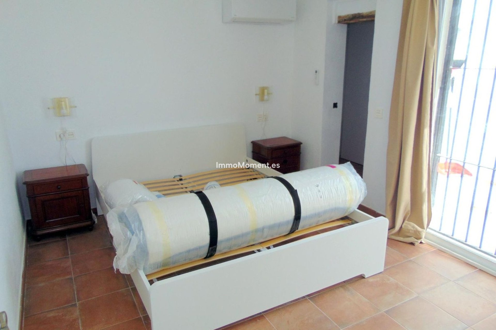 Resale - Country house - Inland  - Monda