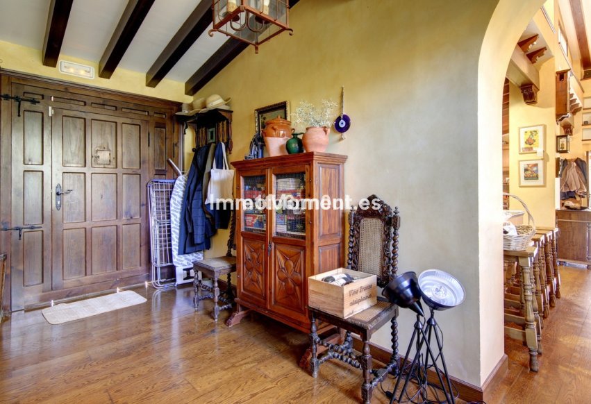 Resale - Country house - Inland  - Ojén