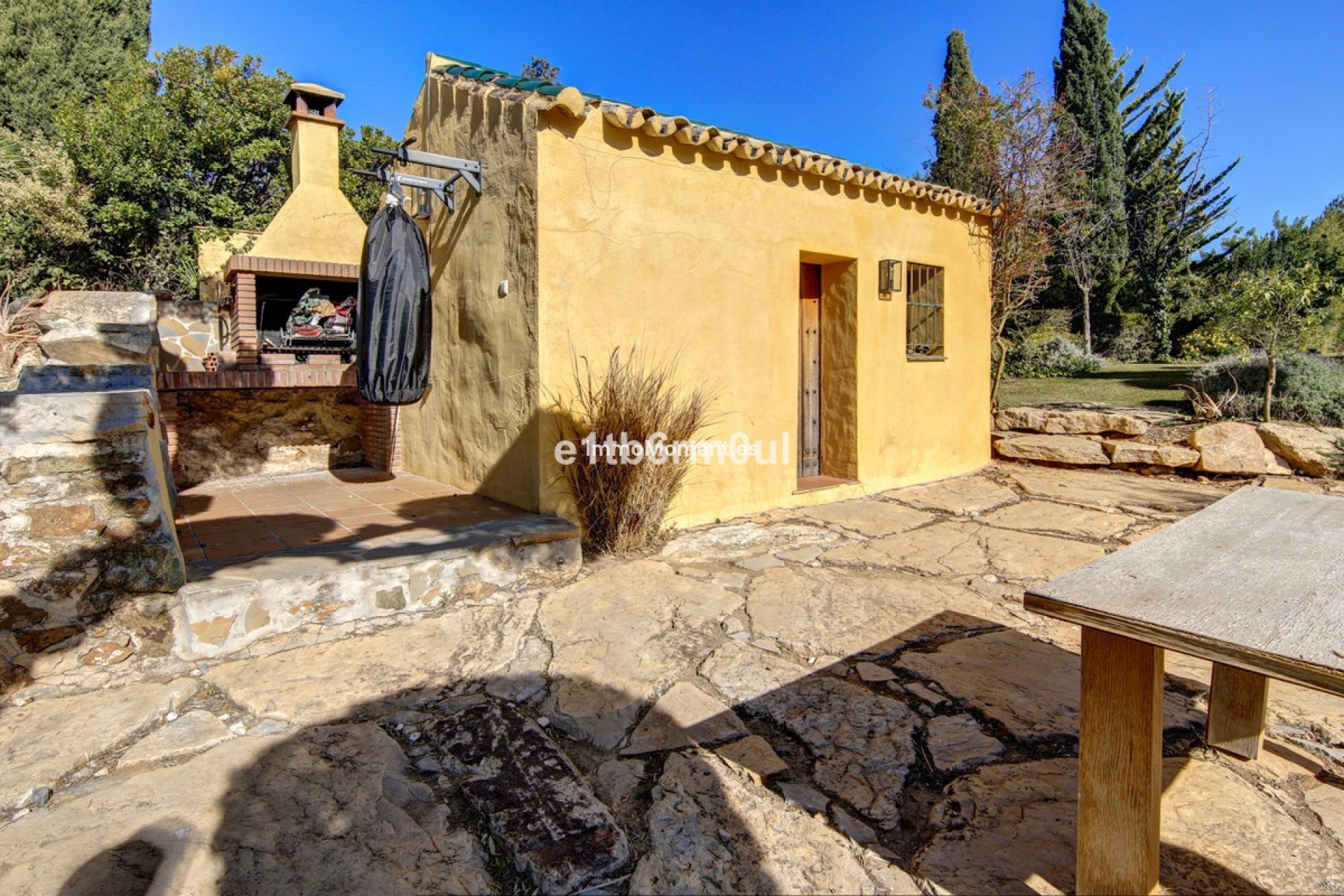 Resale - Country house - Inland  - Ojén