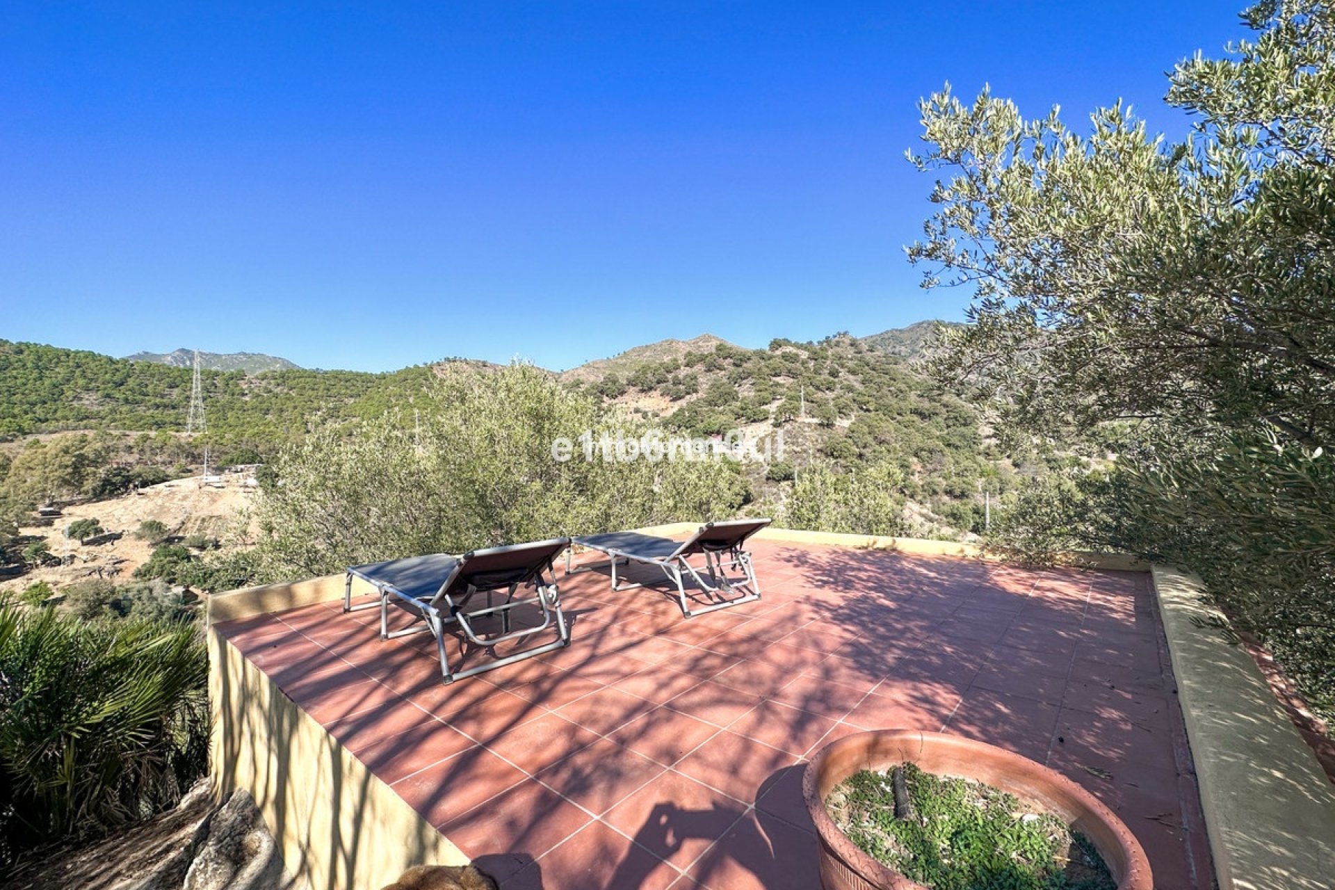 Resale - Country house - Inland  - Ojén