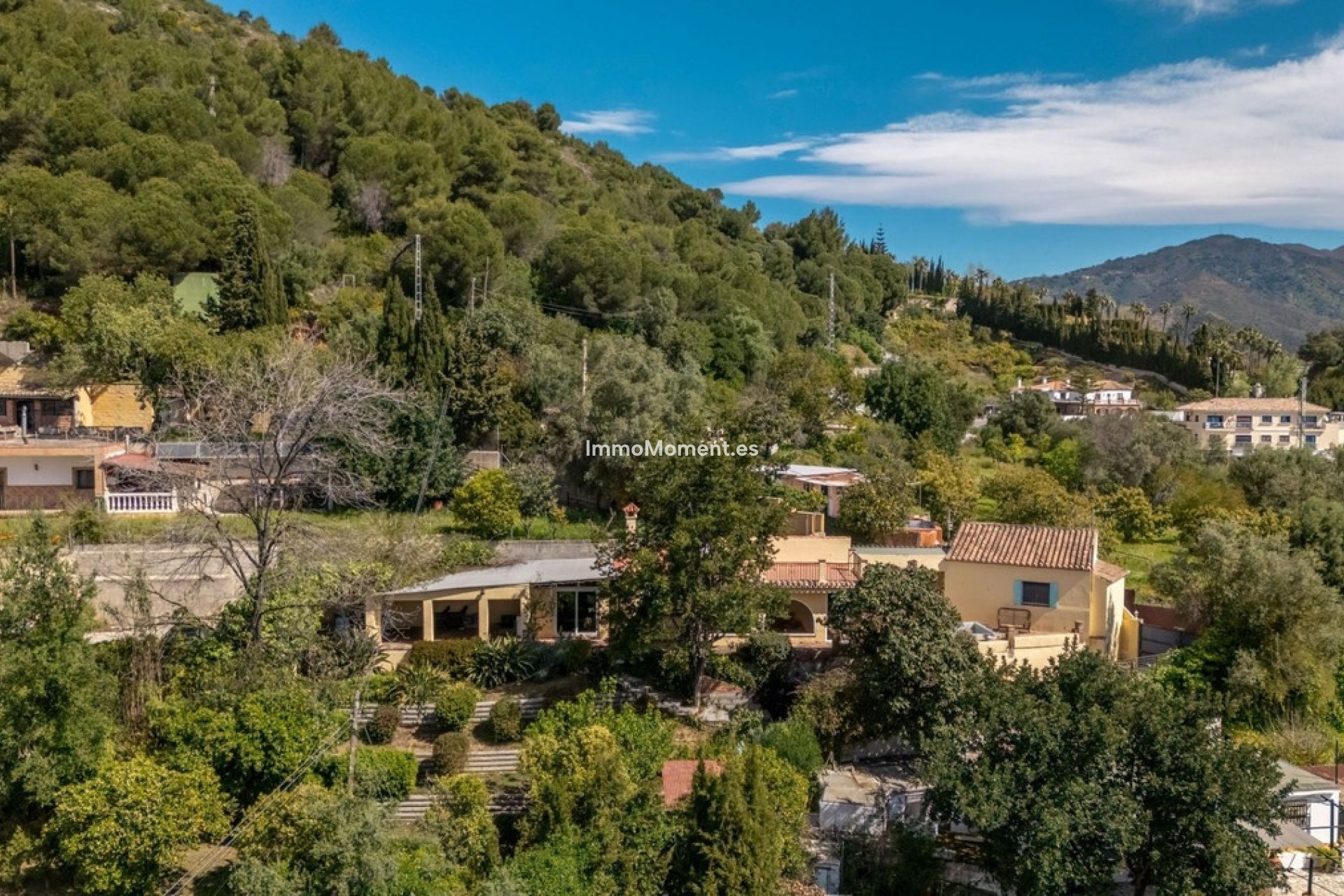 Resale - Country house - Inland  - Ojén