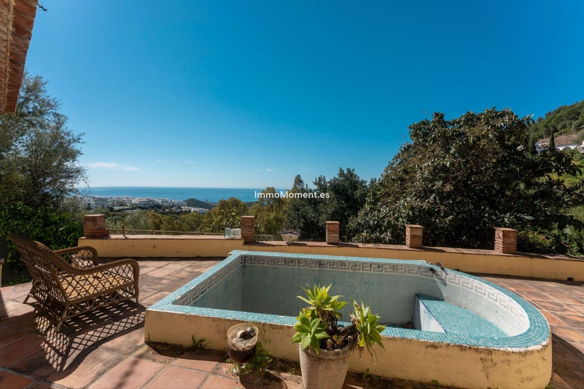 Resale - Country house - Inland  - Ojén