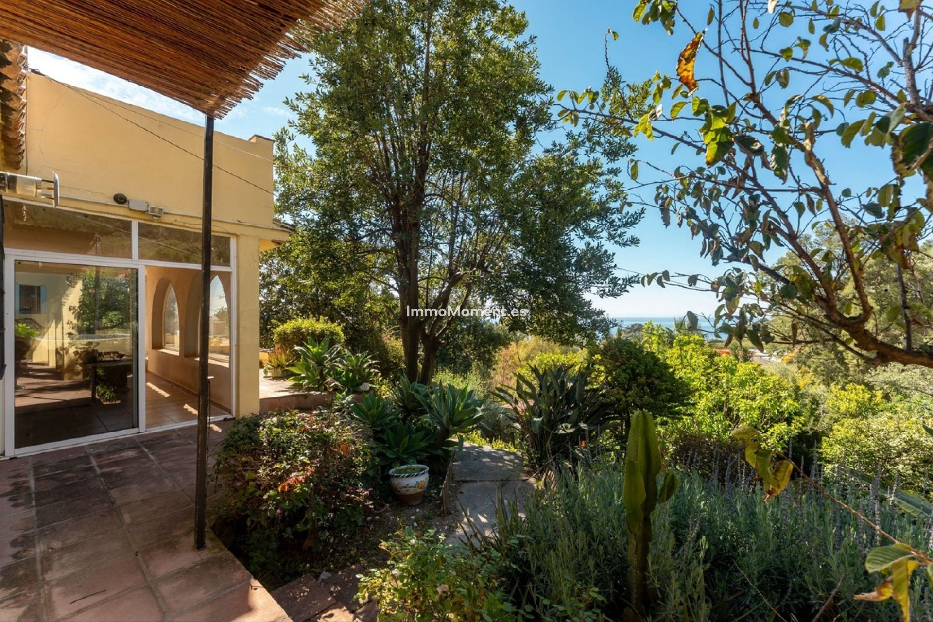 Resale - Country house - Inland  - Ojén