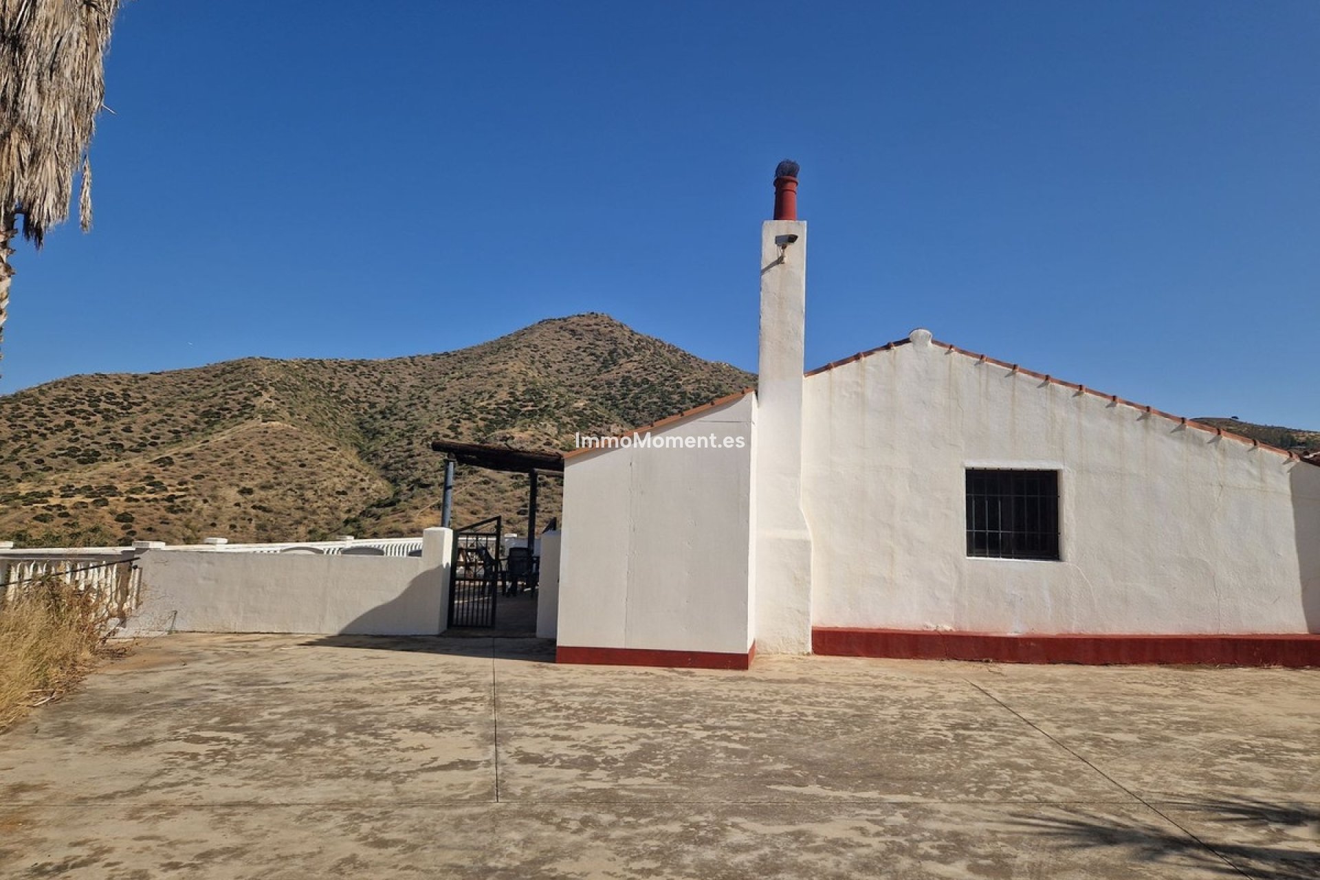 Resale - Country house - Inland  - Pizarra