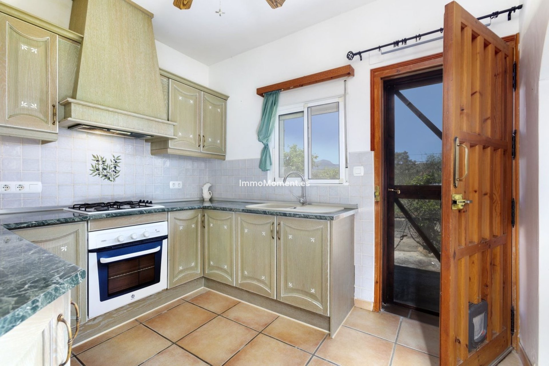 Resale - Country house - Inland  - Pizarra