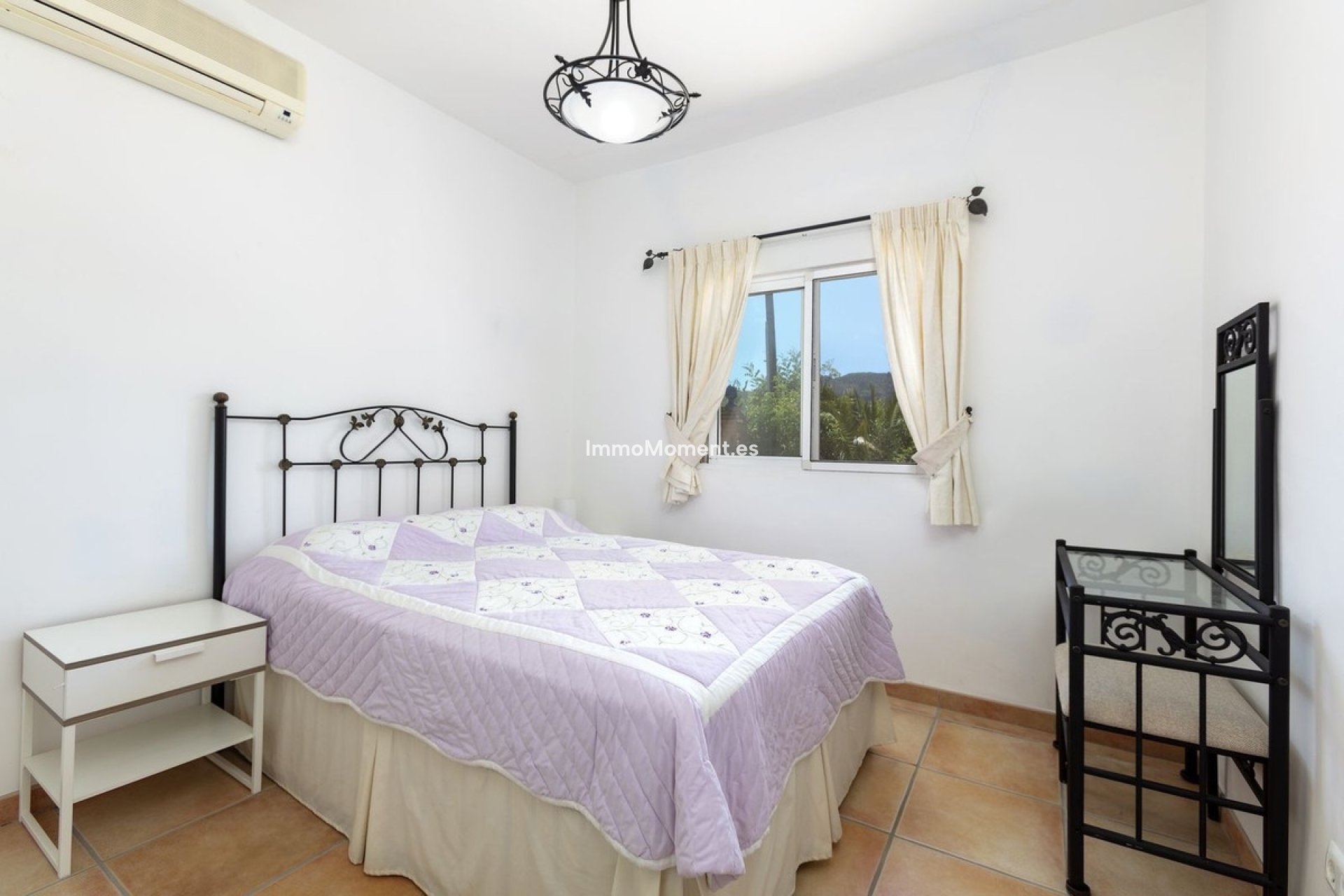 Resale - Country house - Inland  - Pizarra